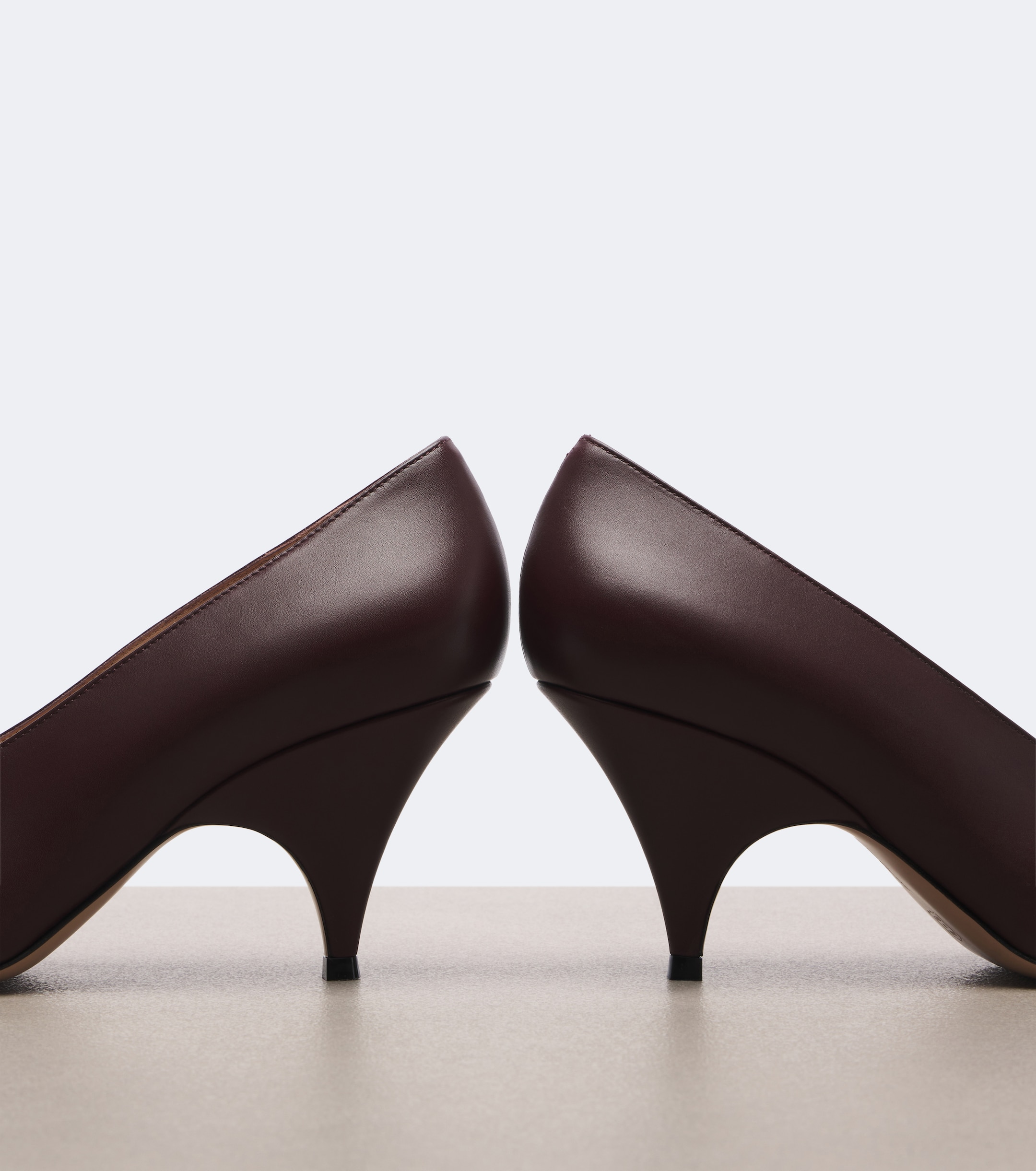 GIANVITO ROSSI Gianvito Rossi Leather pumps