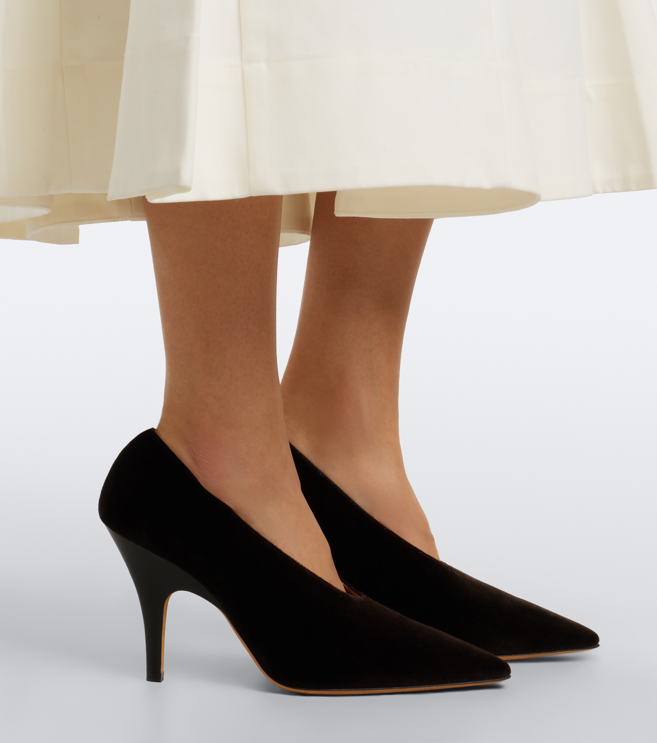 LE MONDE BERYL Le Monde Béryl Petra velvet pumps