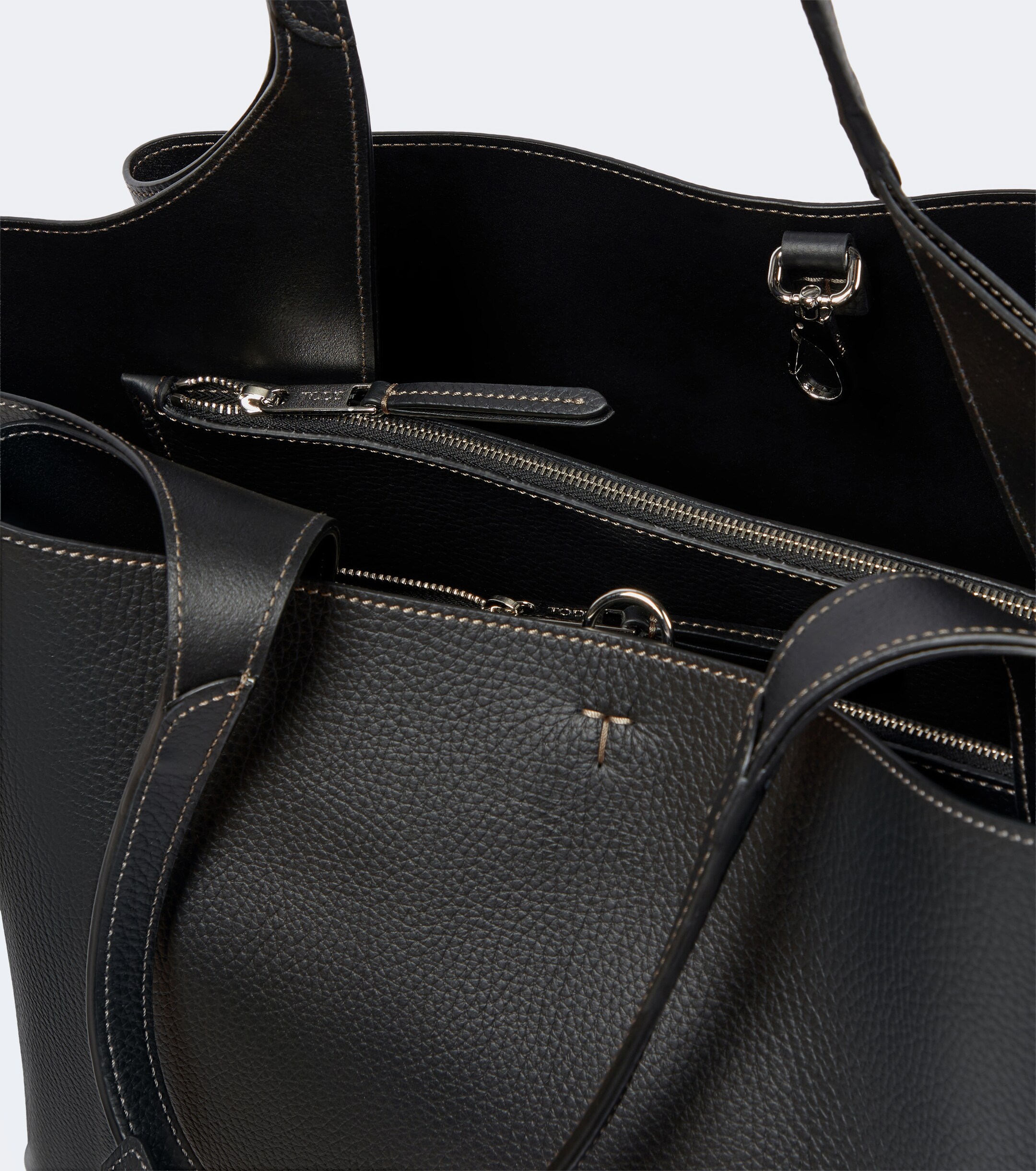 Tod's Apa Medium leather tote bag