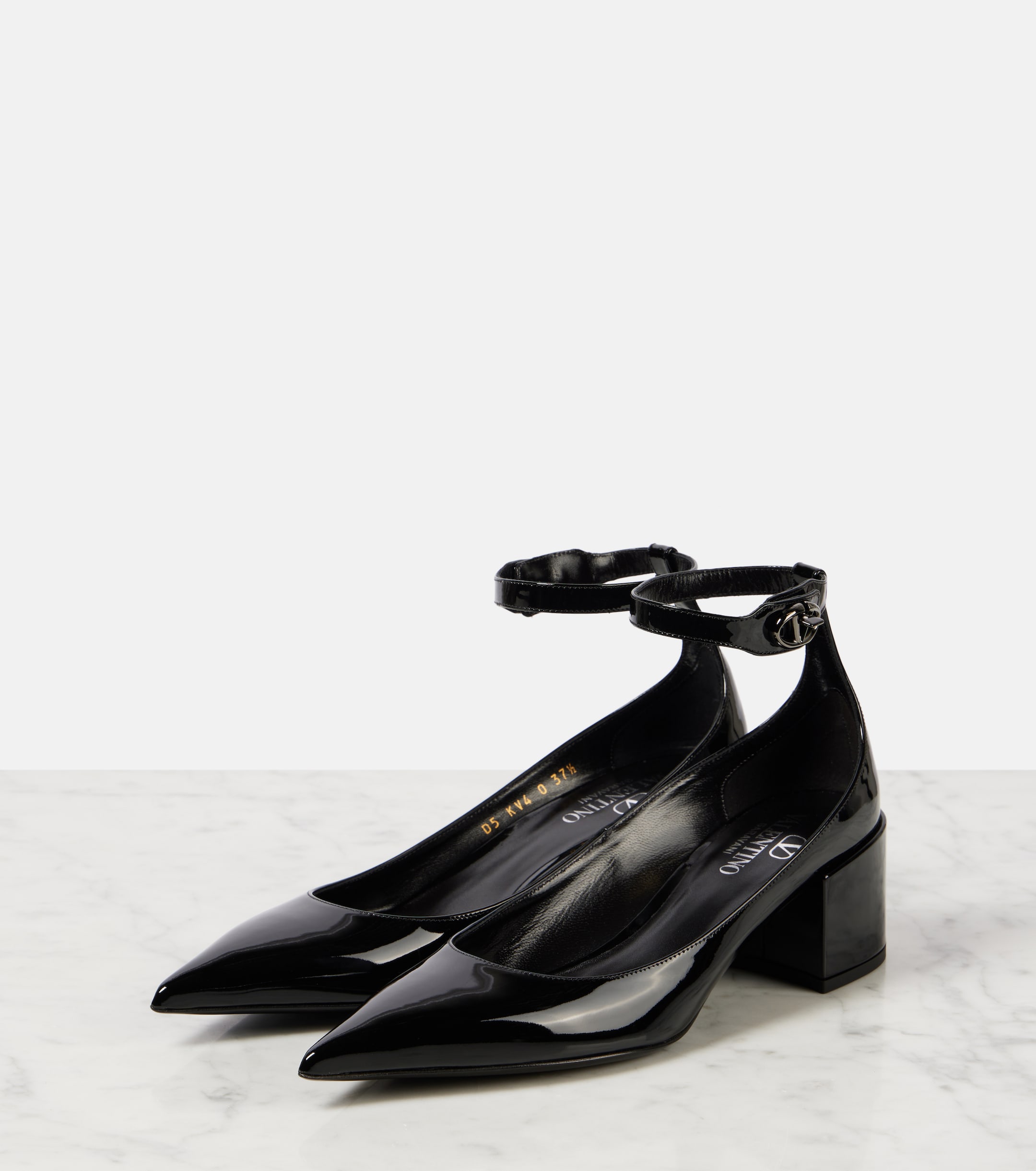 Valentino Garavani VLogo Lockette leather pumps thumbnail
