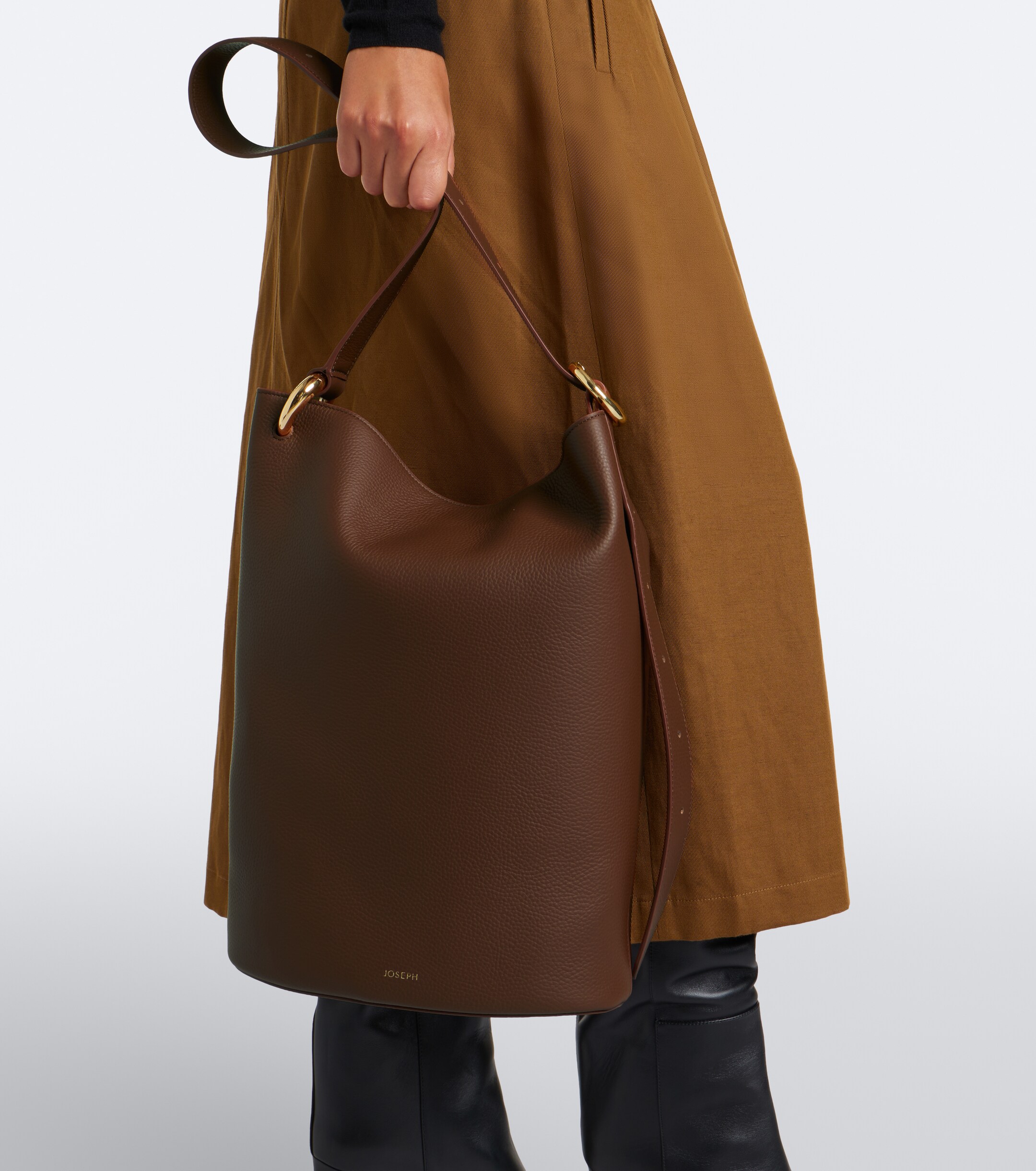 JOSEPH Bucket Large leather shoulder bag