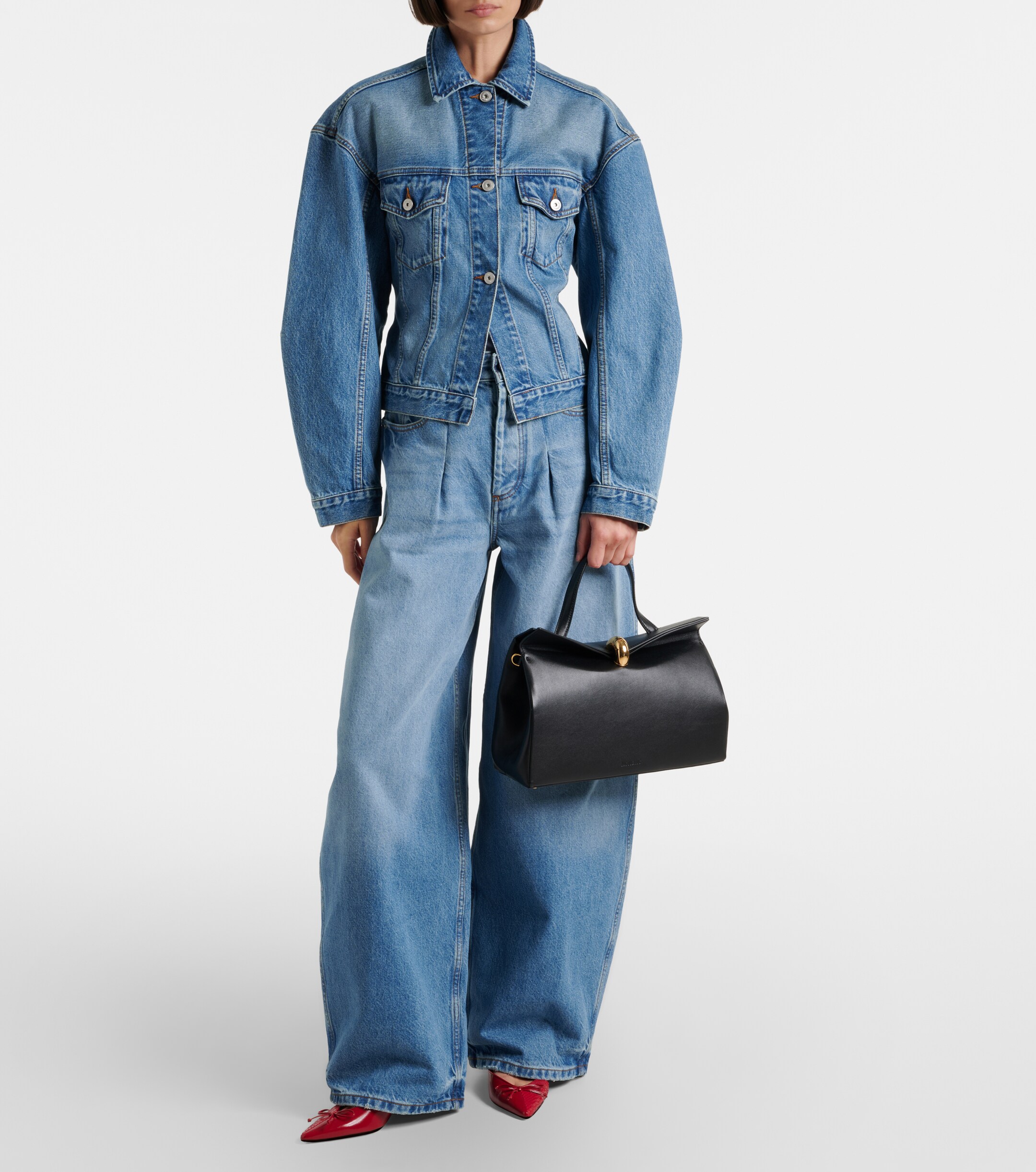 Jacquemus Valerie Medium leather top-handle bag