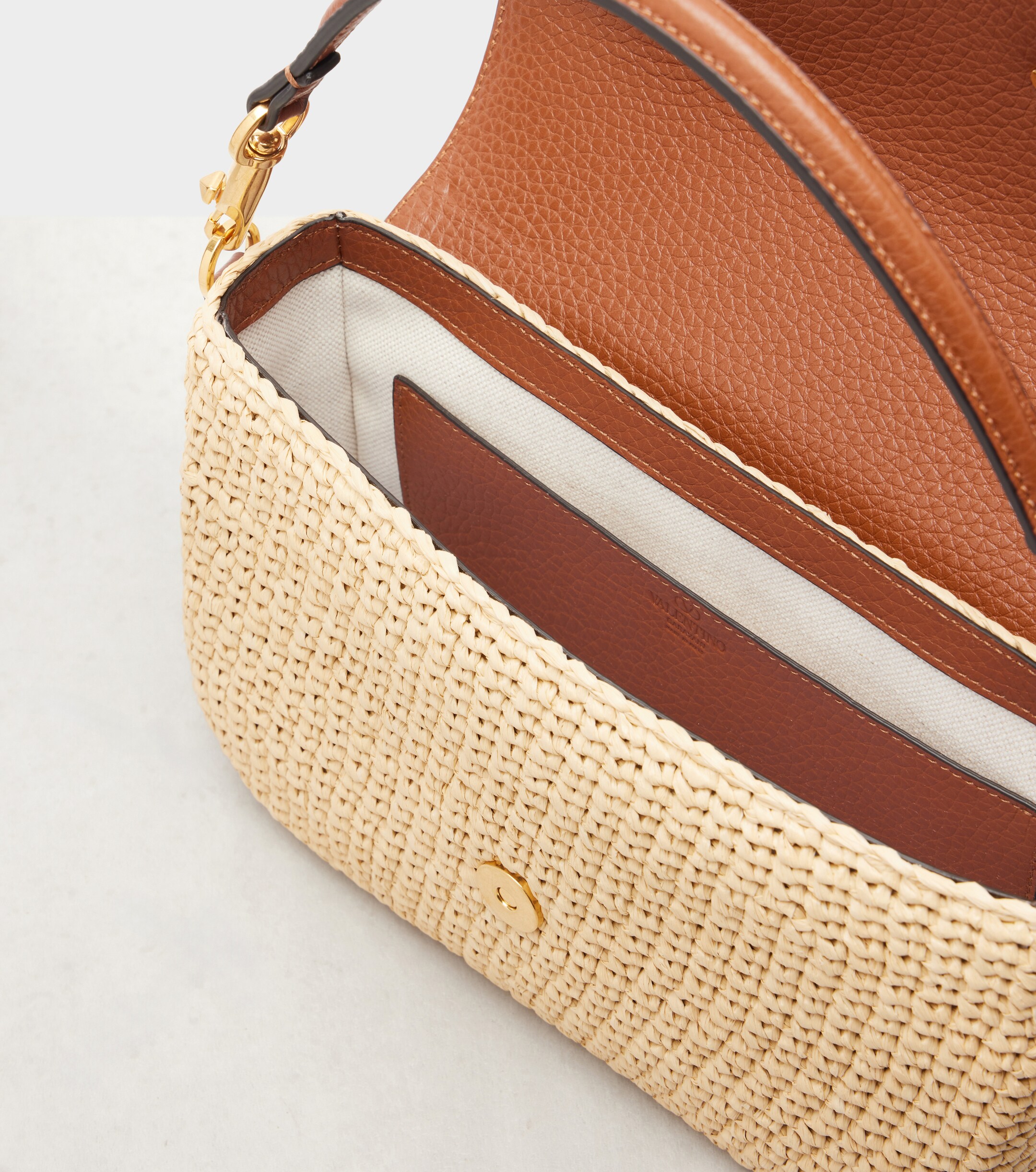Valentino Garavani Alltime raffia-effect shoulder bag thumbnail