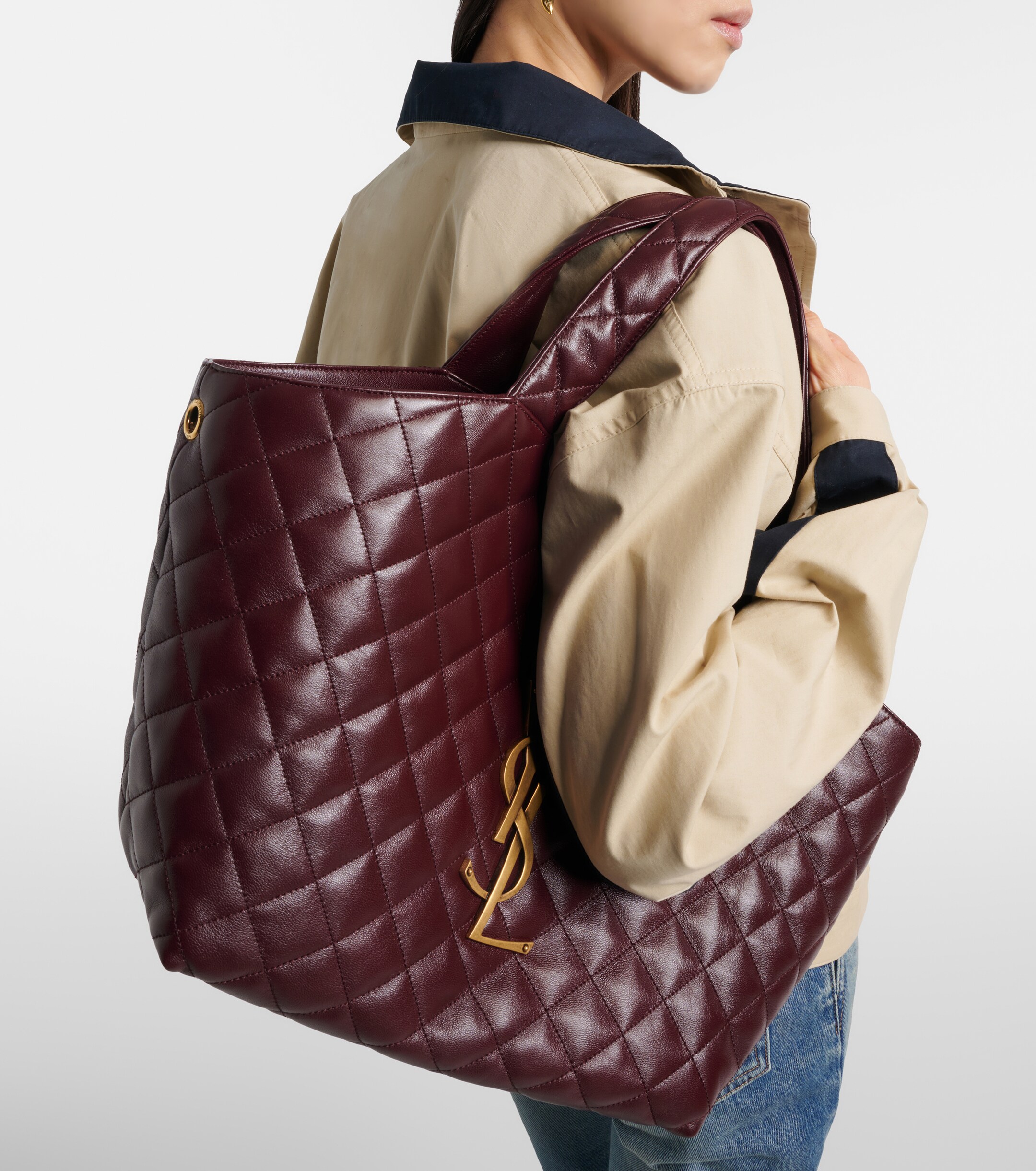Saint Laurent Icare Medium quilted leather shopper