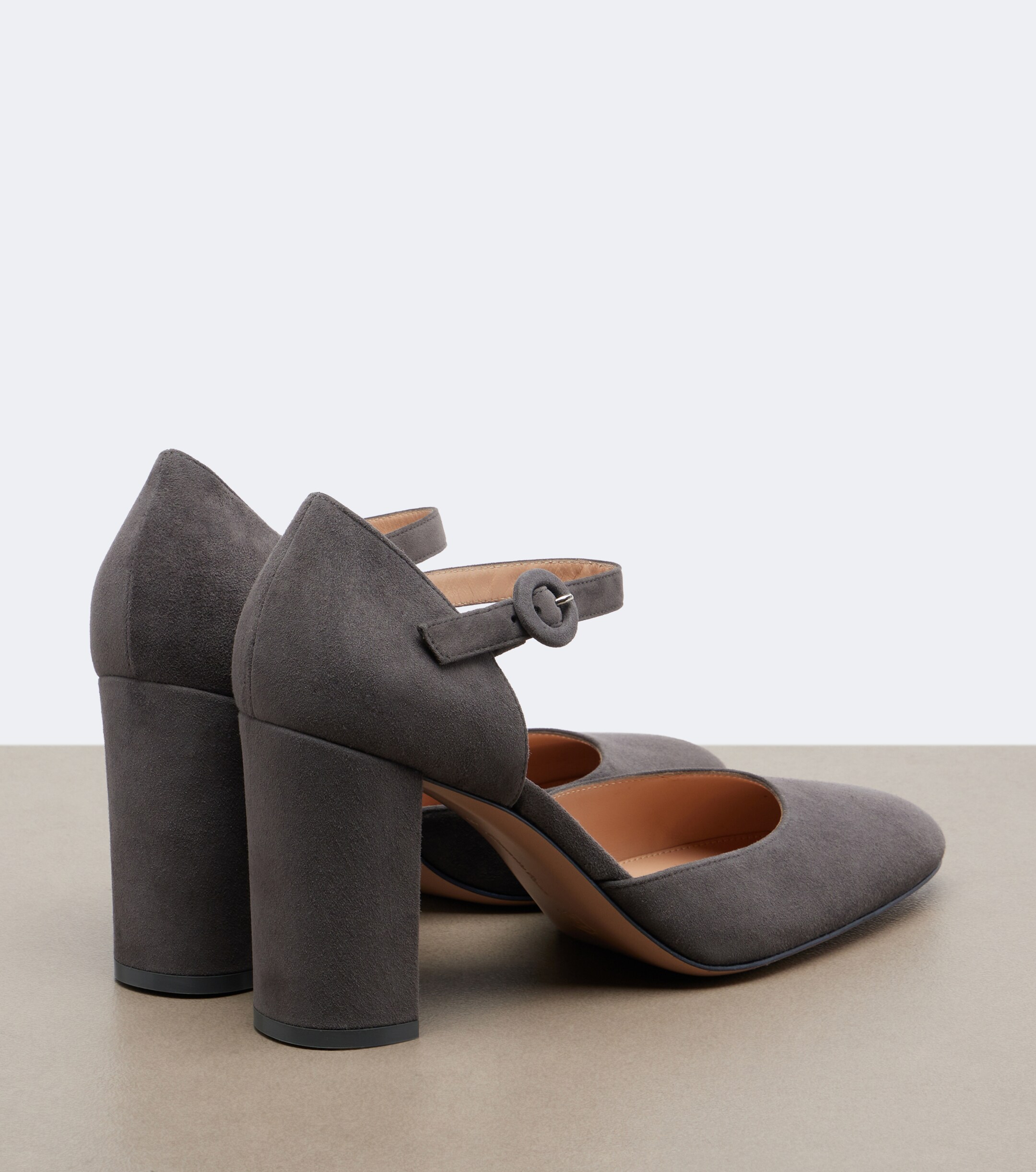 GIANVITO ROSSI Gianvito Rossi Suede pumps