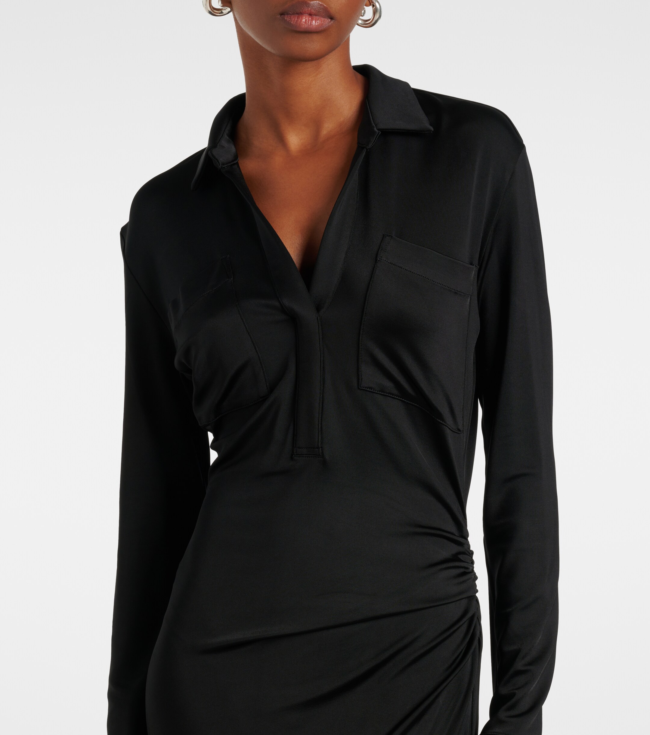 TOVE Iana V-neck maxi dress