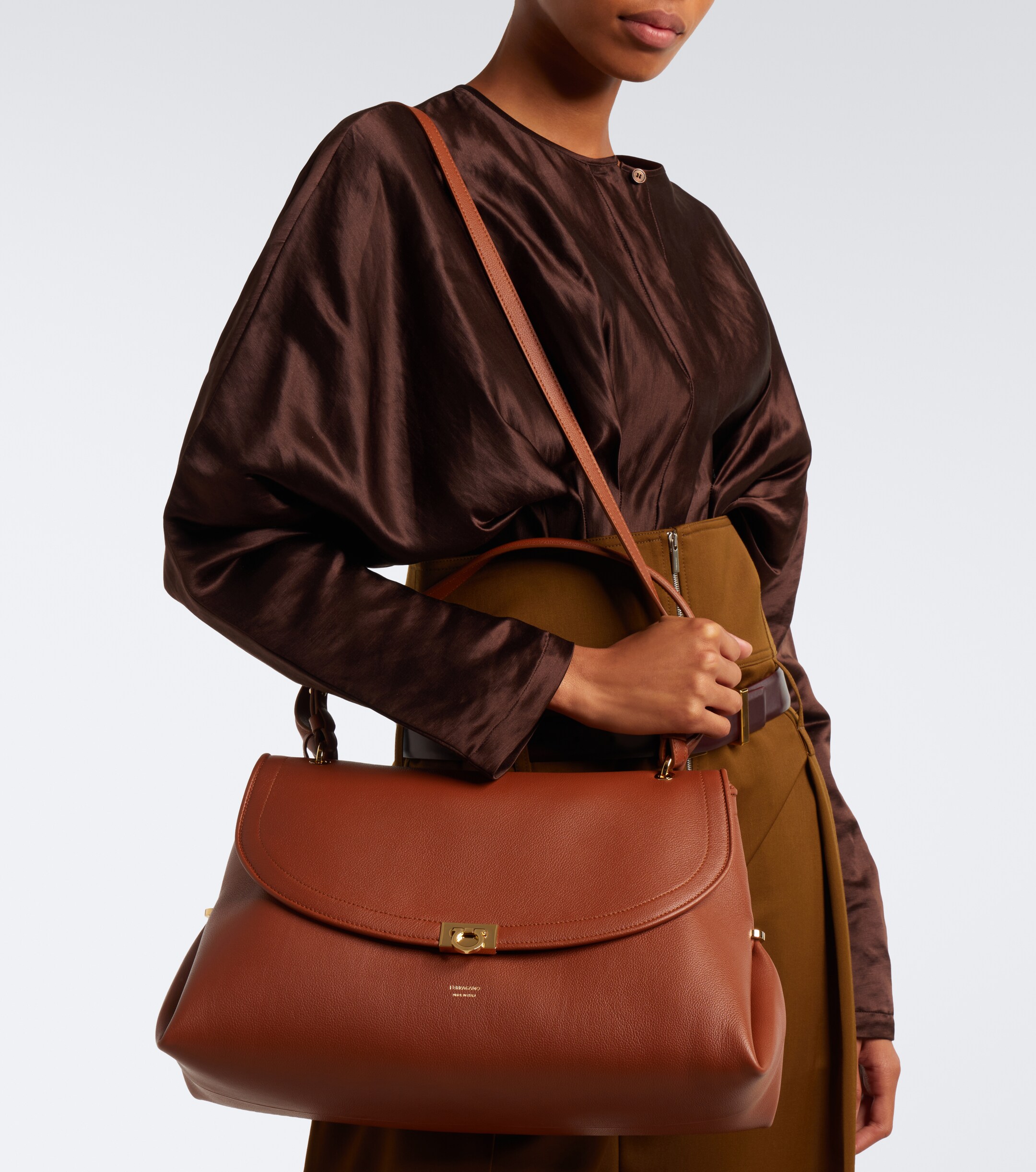 Ferragamo Ferragamo Sofia Large leather shoulder bag