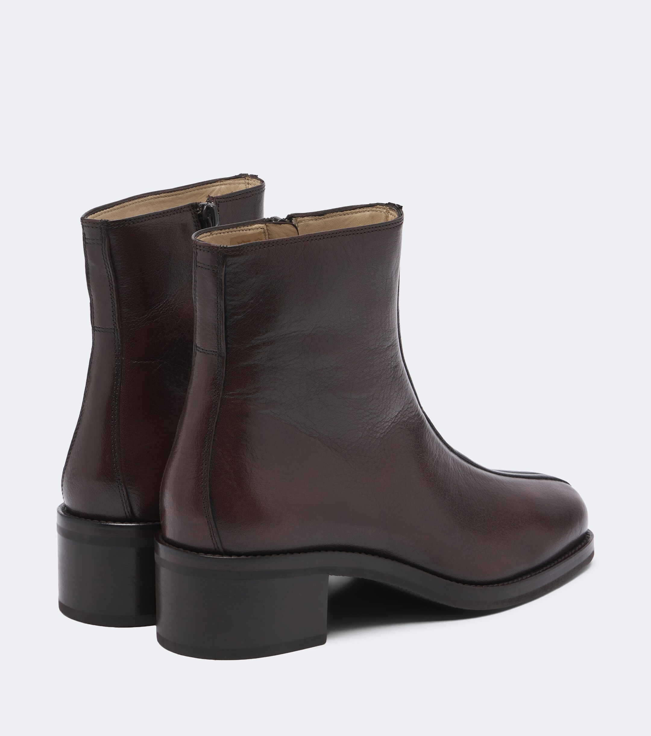 Lemaire Lemaire Piped leather ankle boots