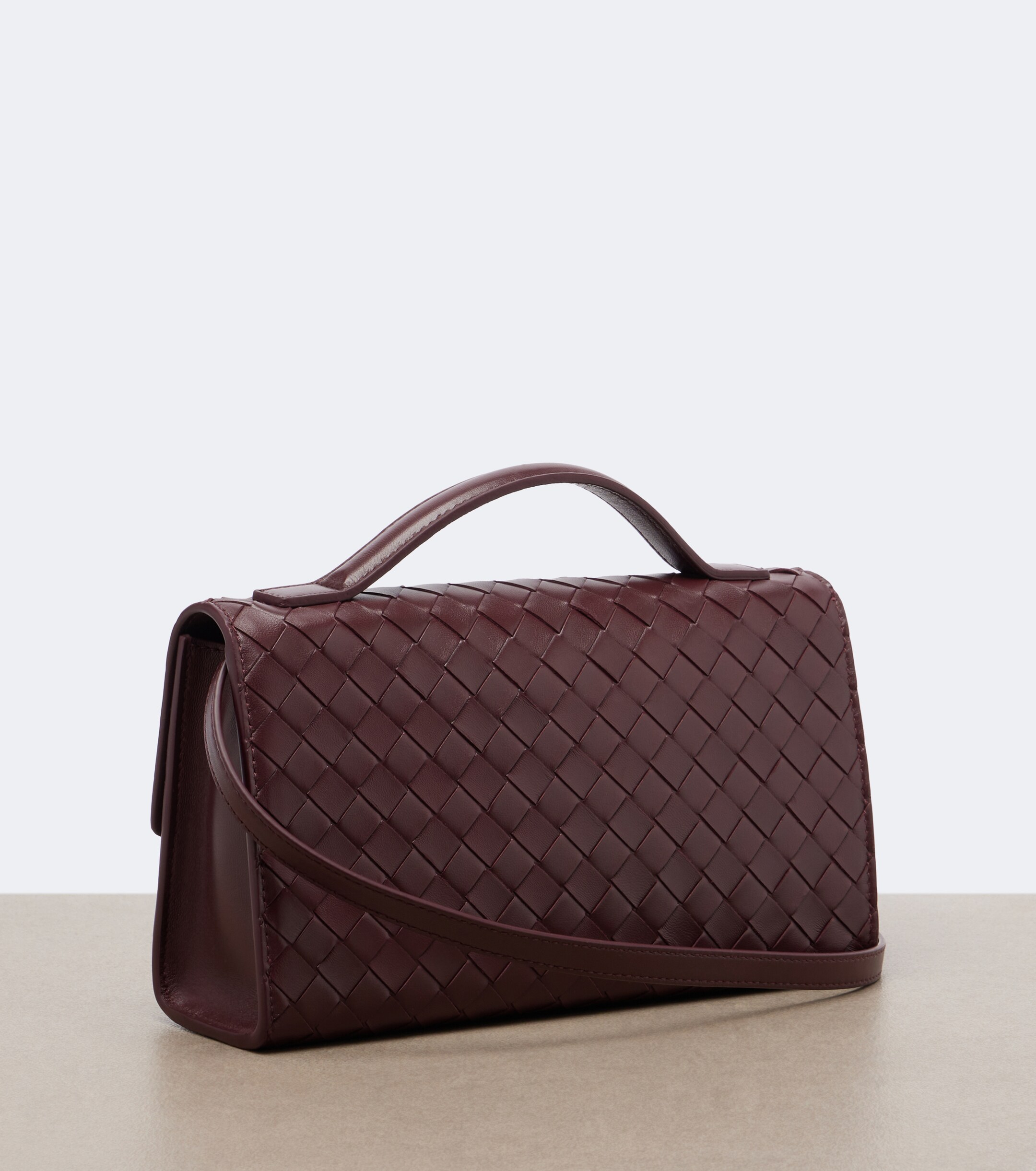 Bottega Veneta Andiamo Intrecciato leather clutch