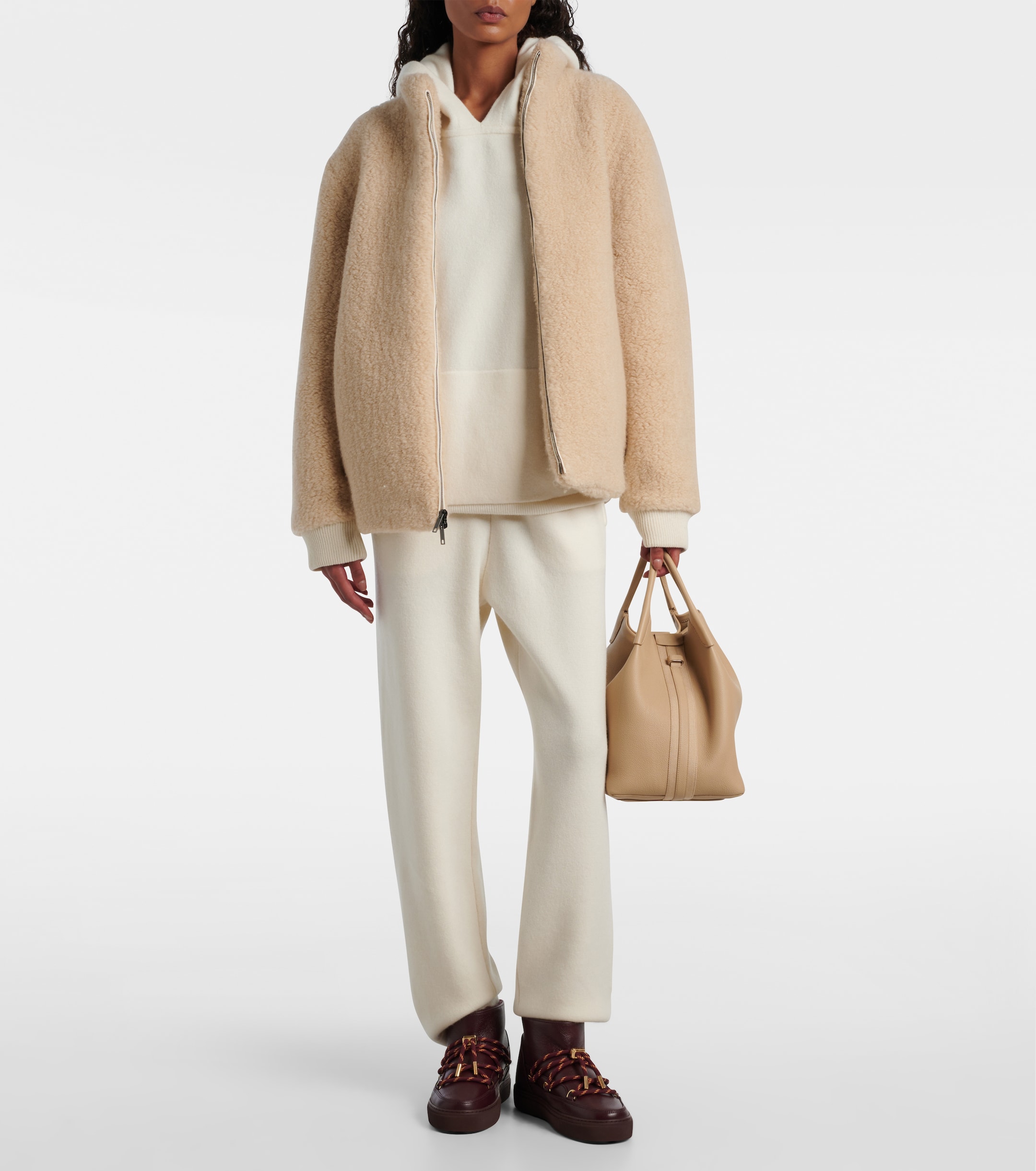 Inuikii Full Leather Gloss leather snow boots