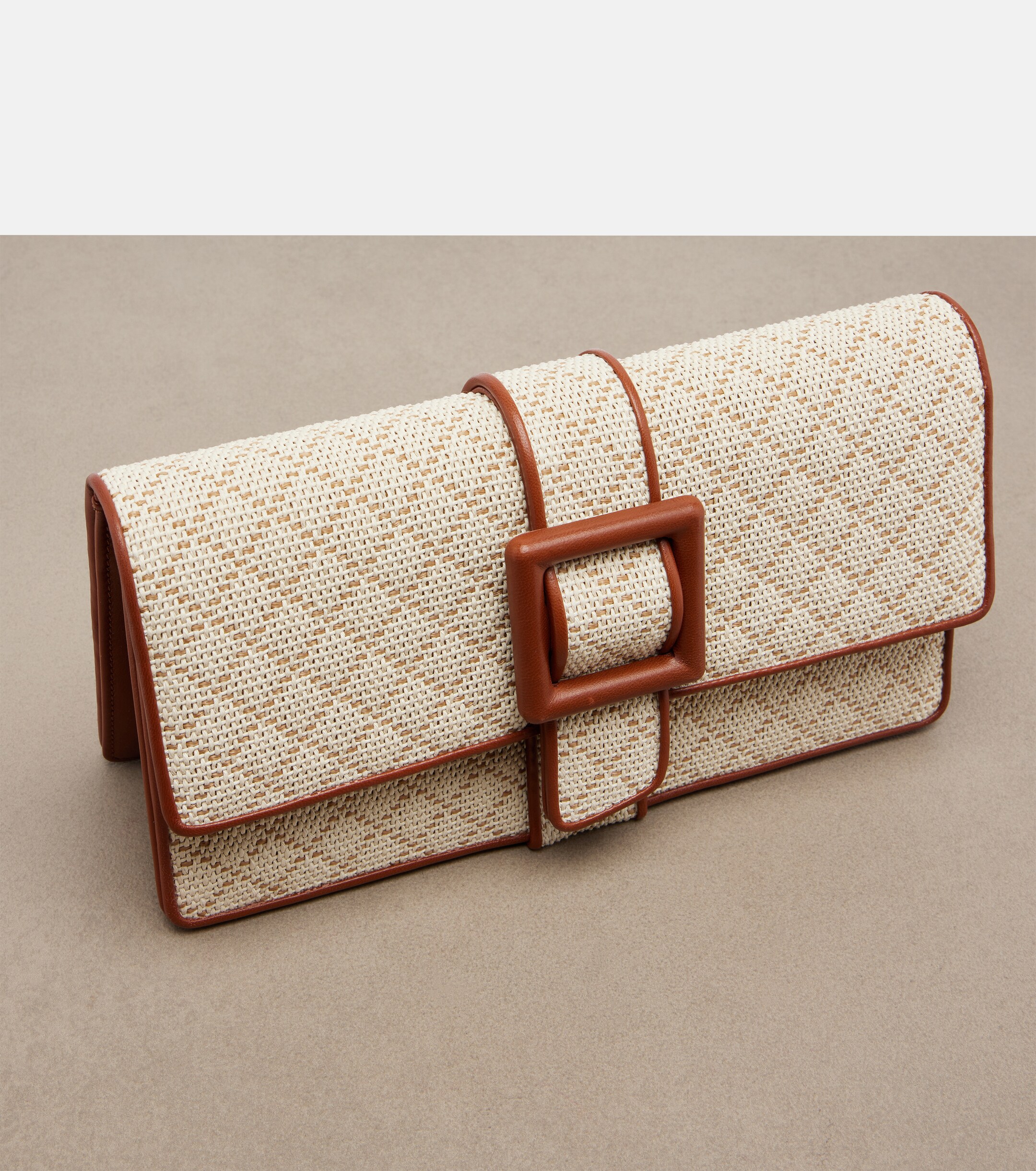MANOLO BLAHNIK Maycap raffia-effect clutch