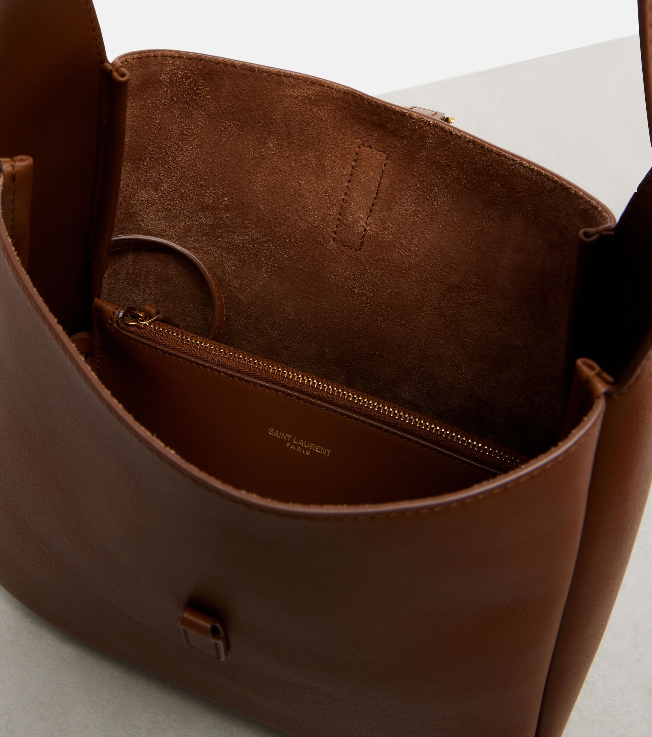 Saint Laurent Le 5 à 7 Small leather tote bag