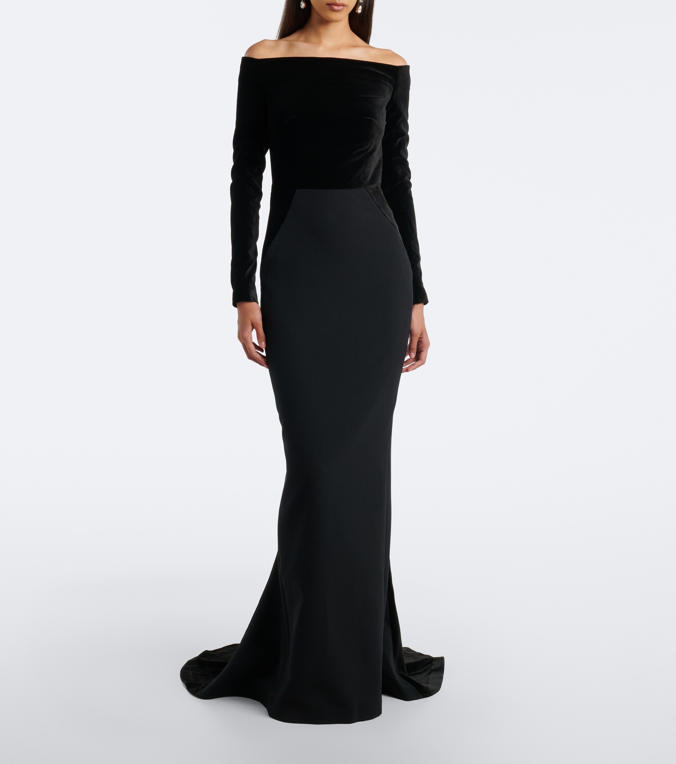 Safiyaa Safiyaa Pazienza crêpe and velvet gown