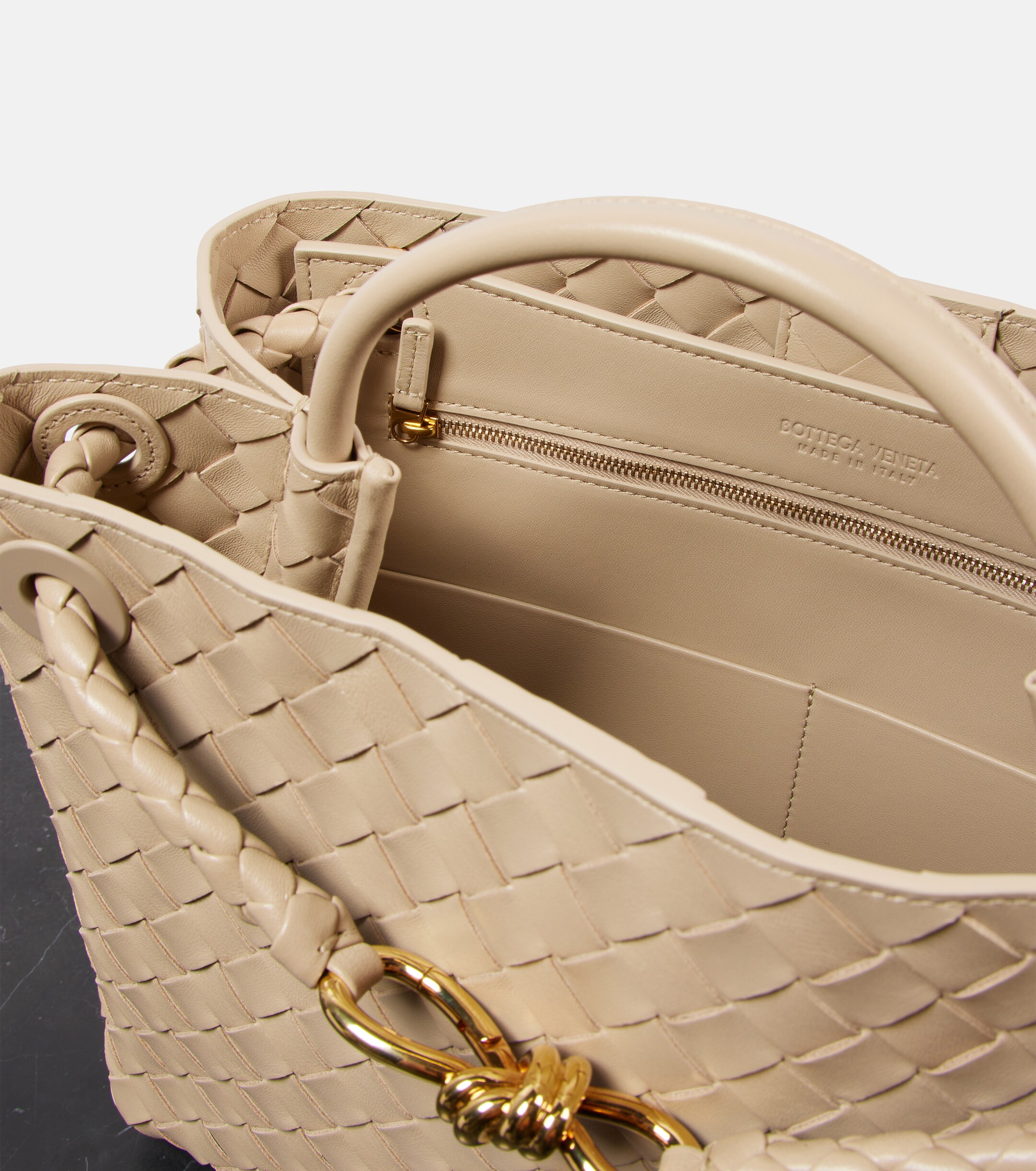Bottega Veneta Andiamo Intrecciato Medium leather tote bag