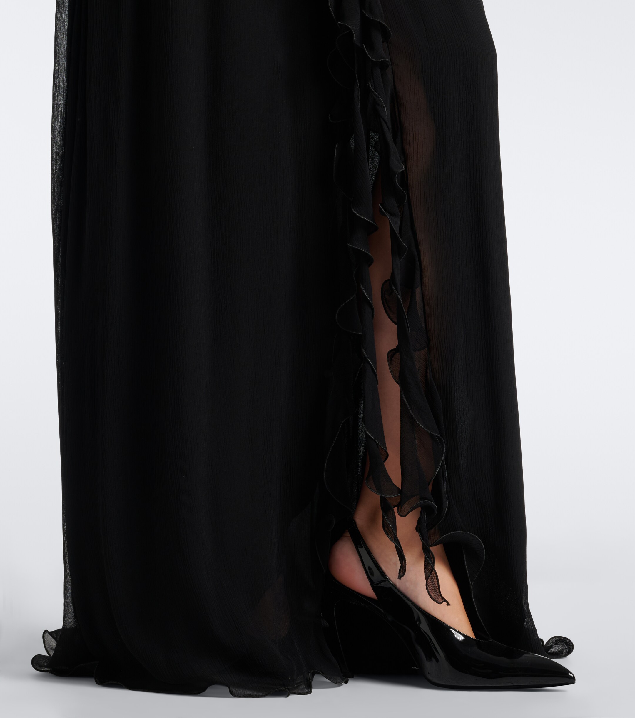 Blumarine Blumarine Floral-appliqué ruffled georgette gown