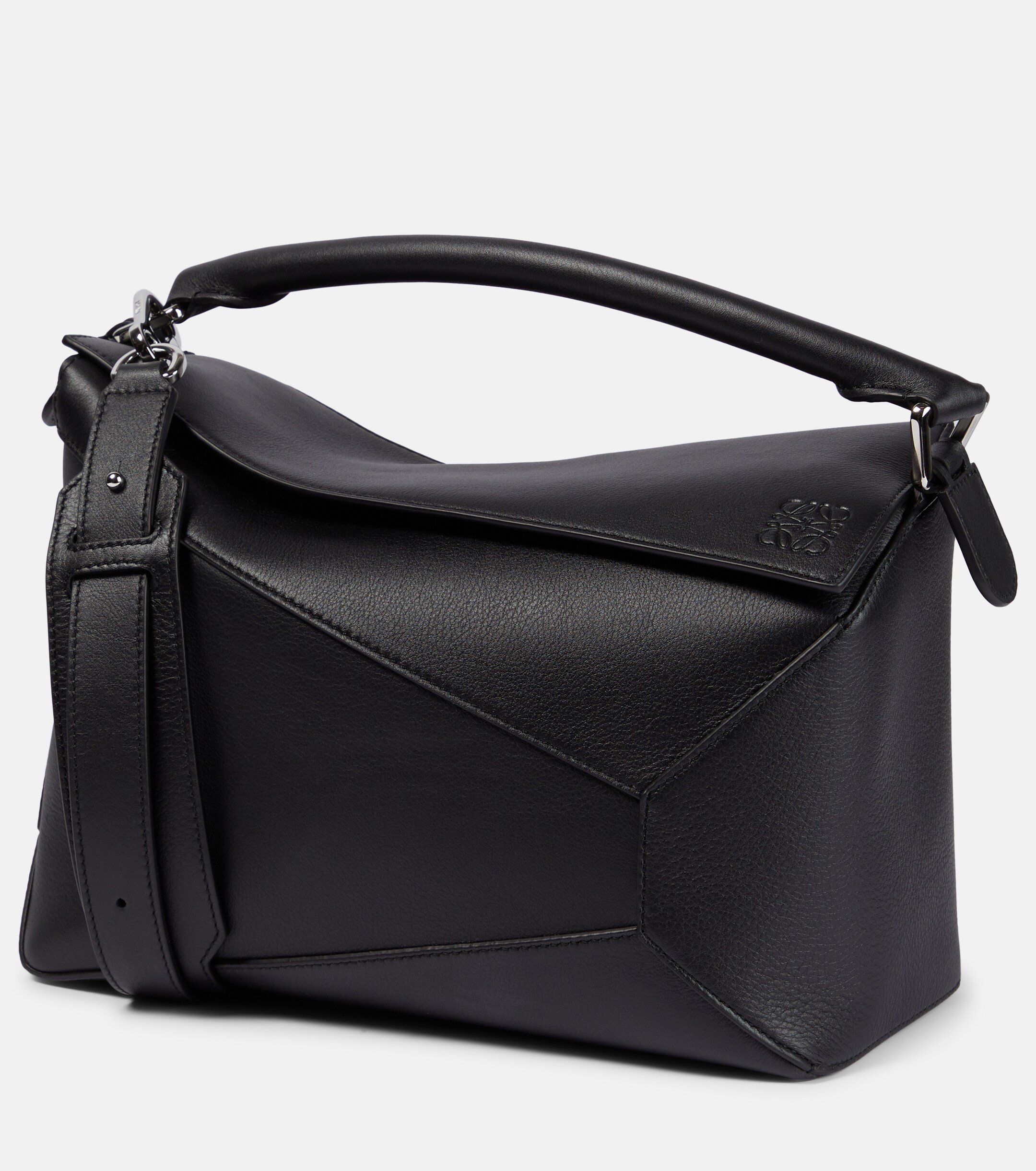 Loewe Loewe Puzzle Edge Medium leather top-handle bag