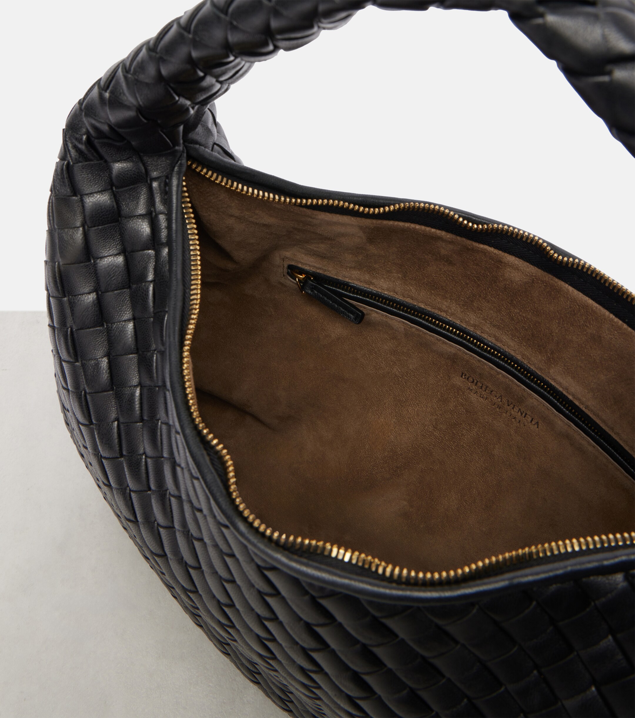 Bottega Veneta Veneta Medium leather shoulder bag