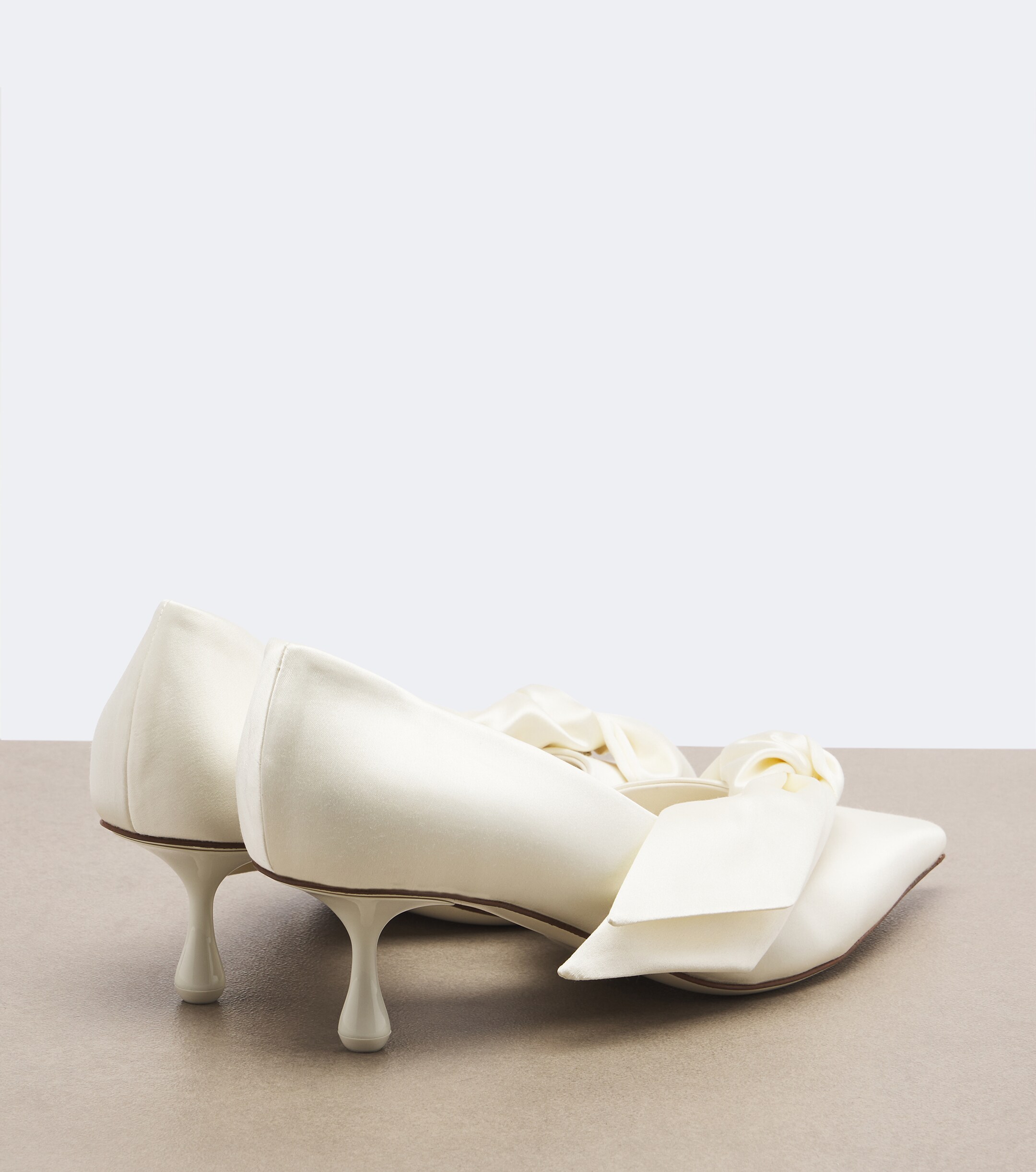 JIMMY CHOO Jimmy Choo Issy bow-detail satin pumps