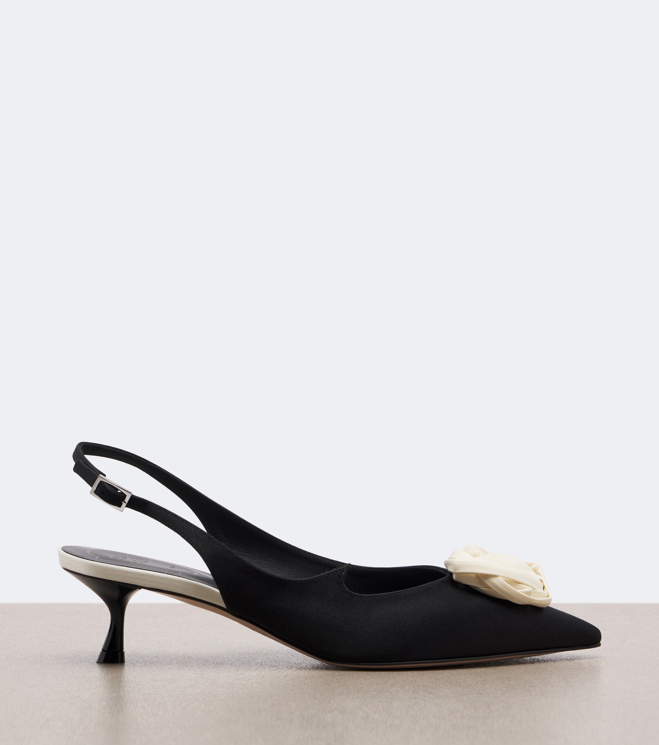 ROGER VIVIER Roger Vivier Rose Vivier satin slingback pumps