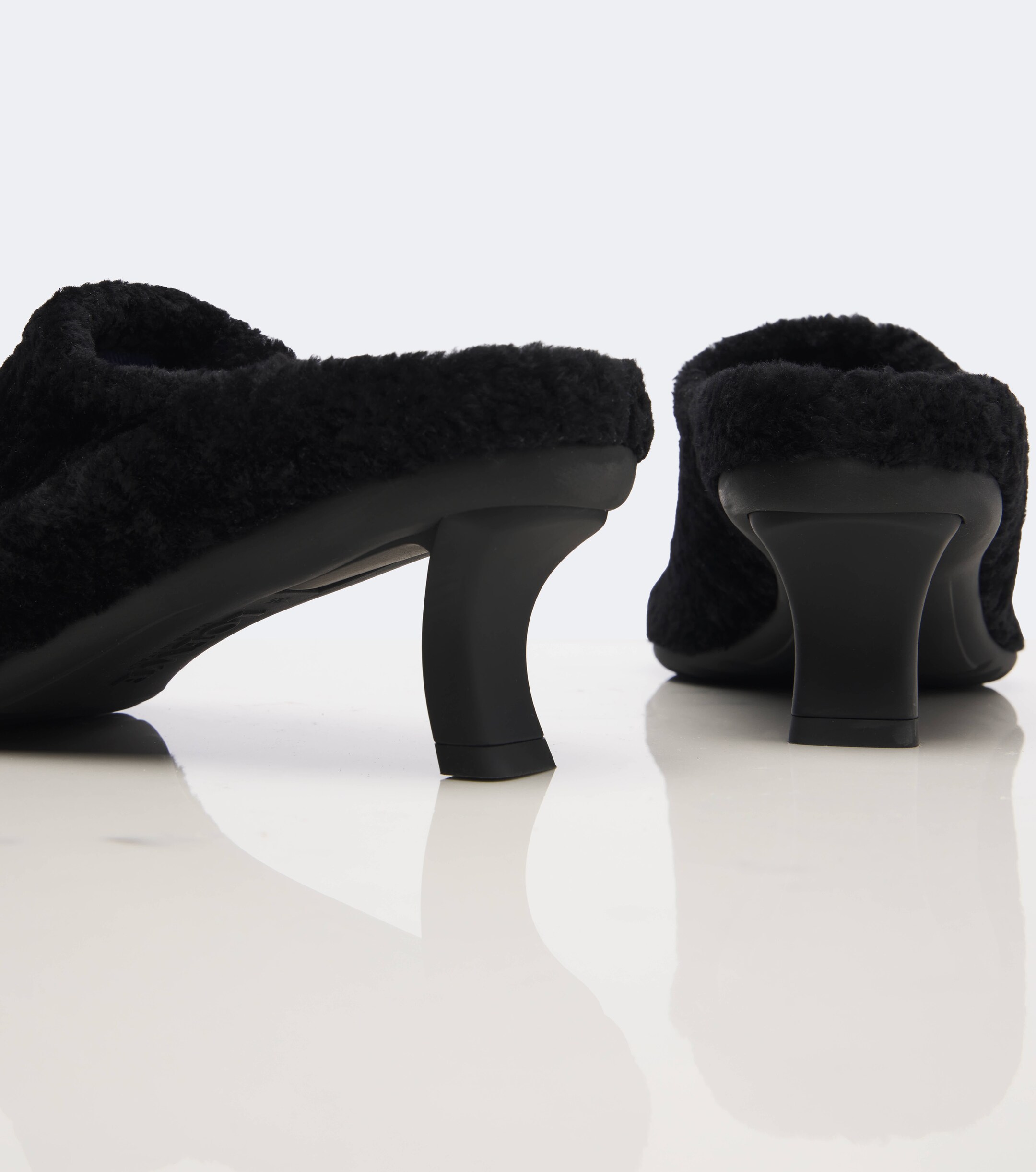 Loewe Loewe Dive shearling mules