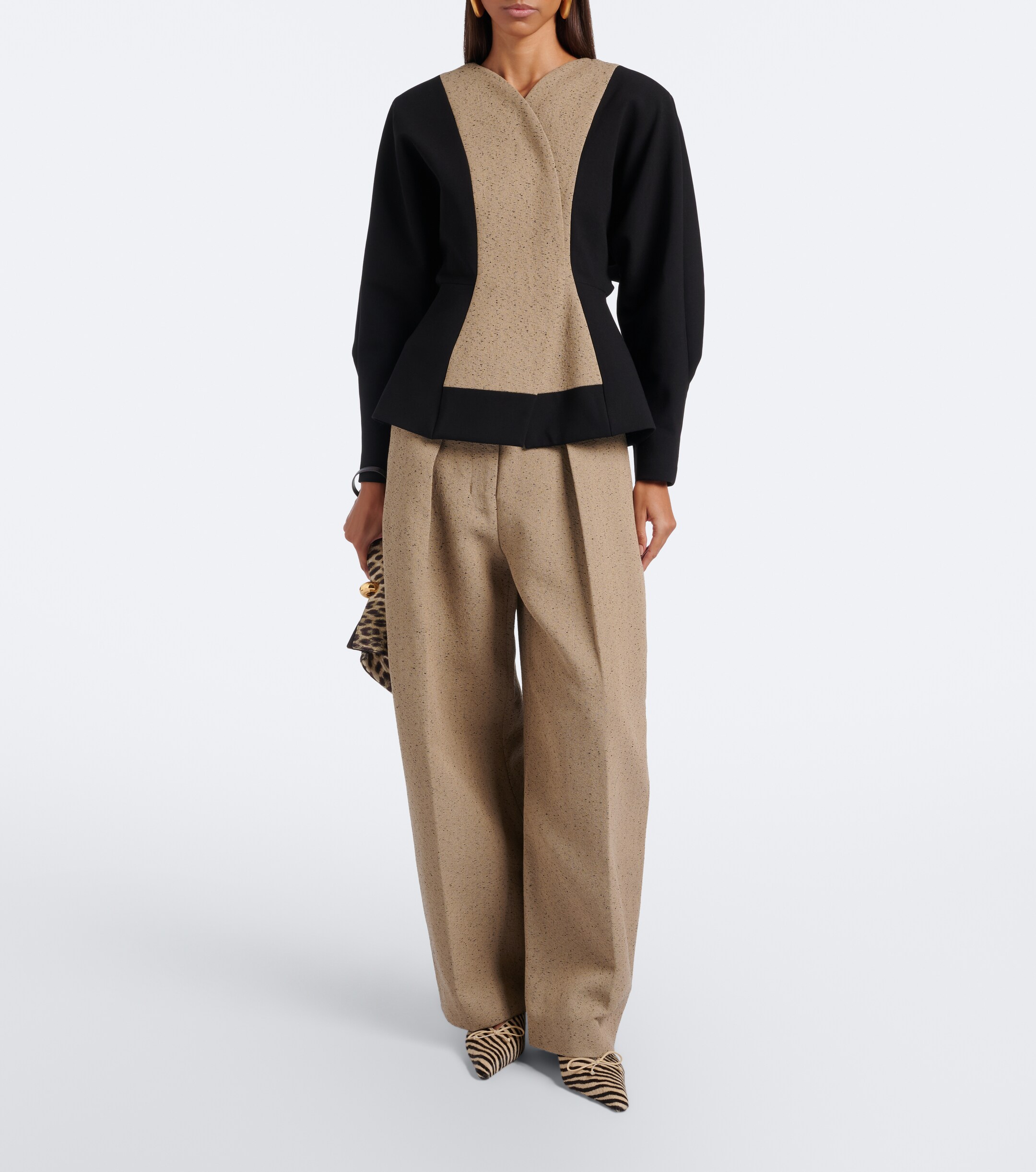 Jacquemus Jacquemus Ovalo cotton and wool-blend barrel-leg pants