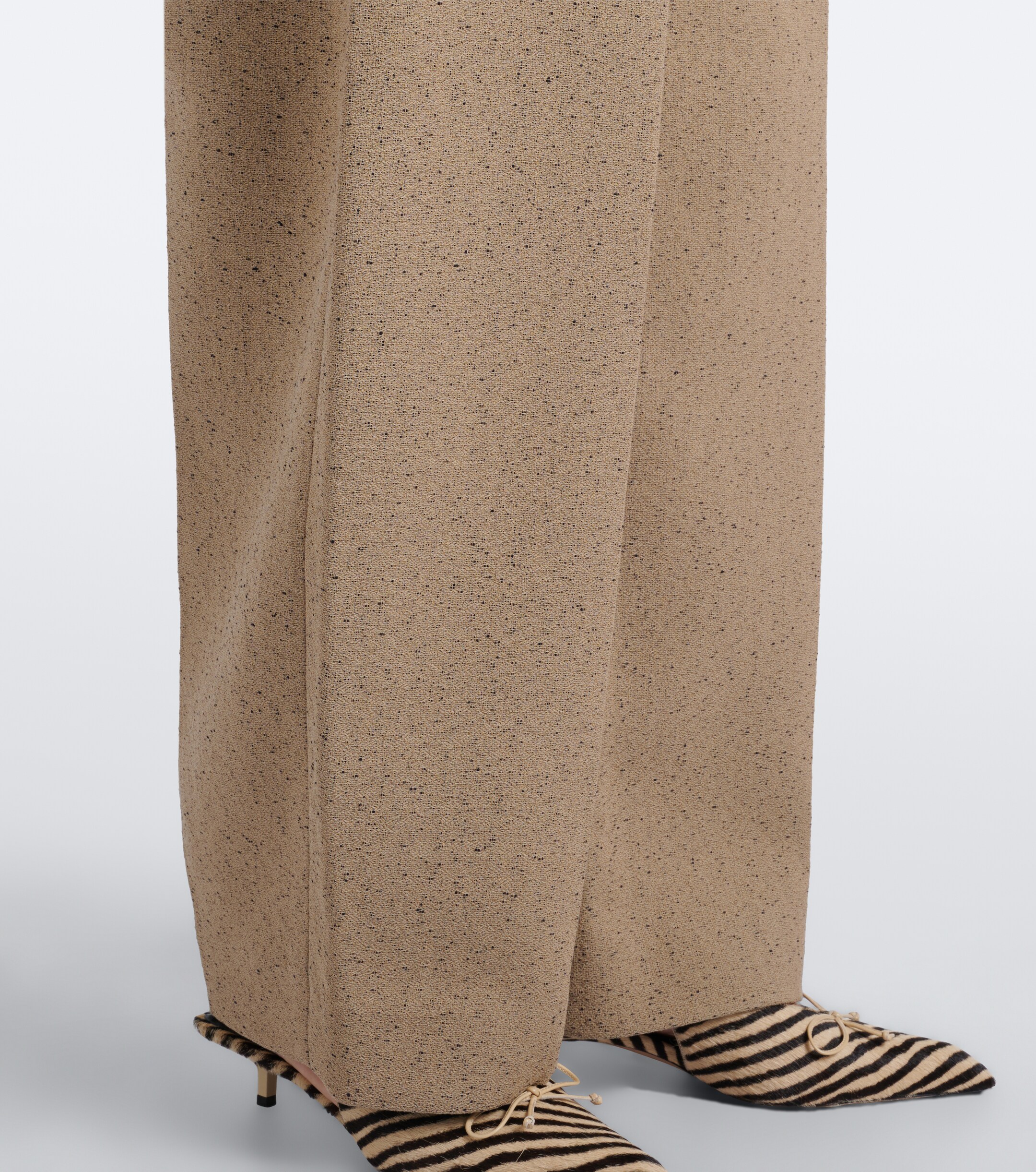 Jacquemus Jacquemus Ovalo cotton and wool-blend barrel-leg pants