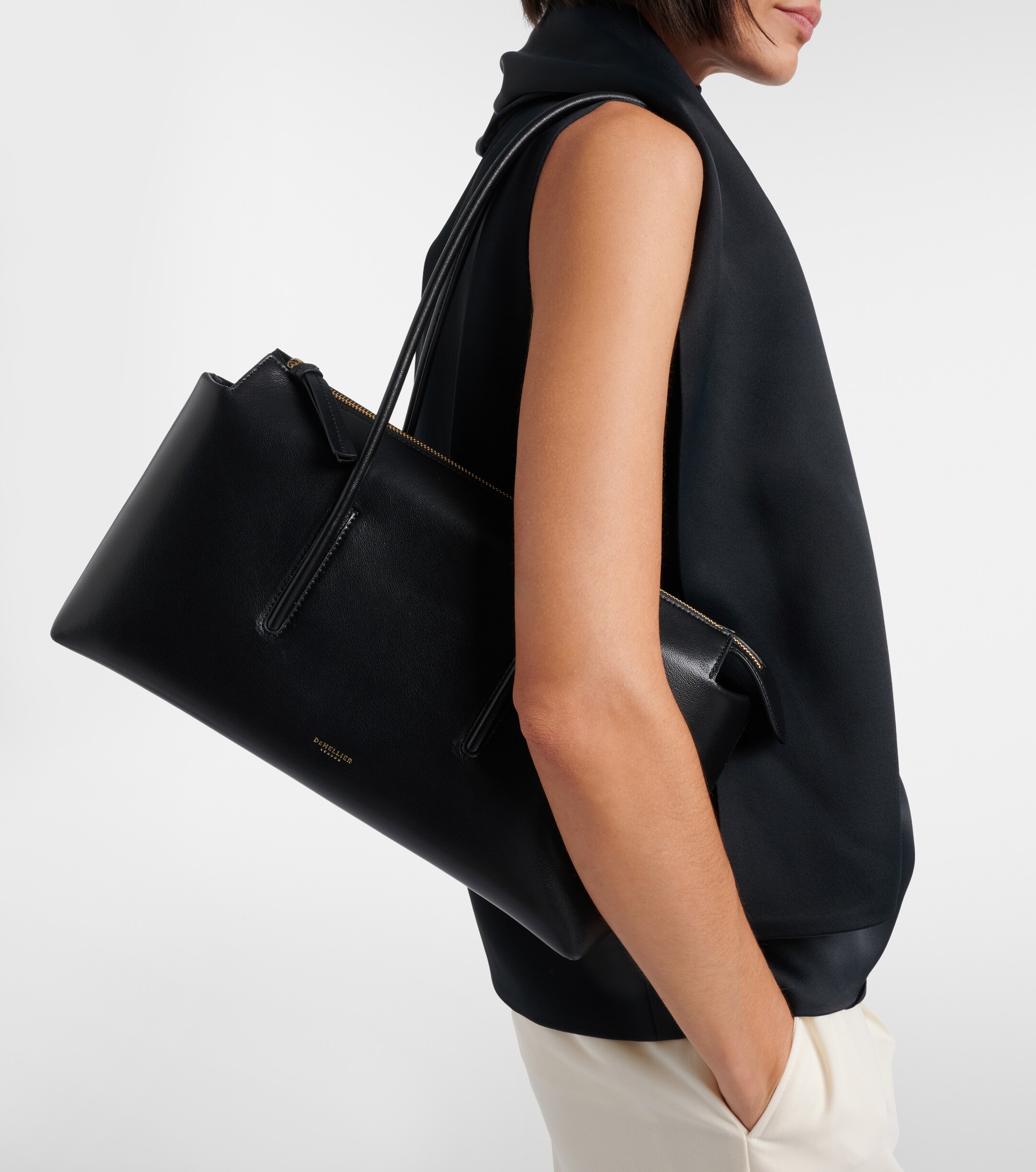 DeMellier Stockholm Medium leather shoulder bag thumbnail