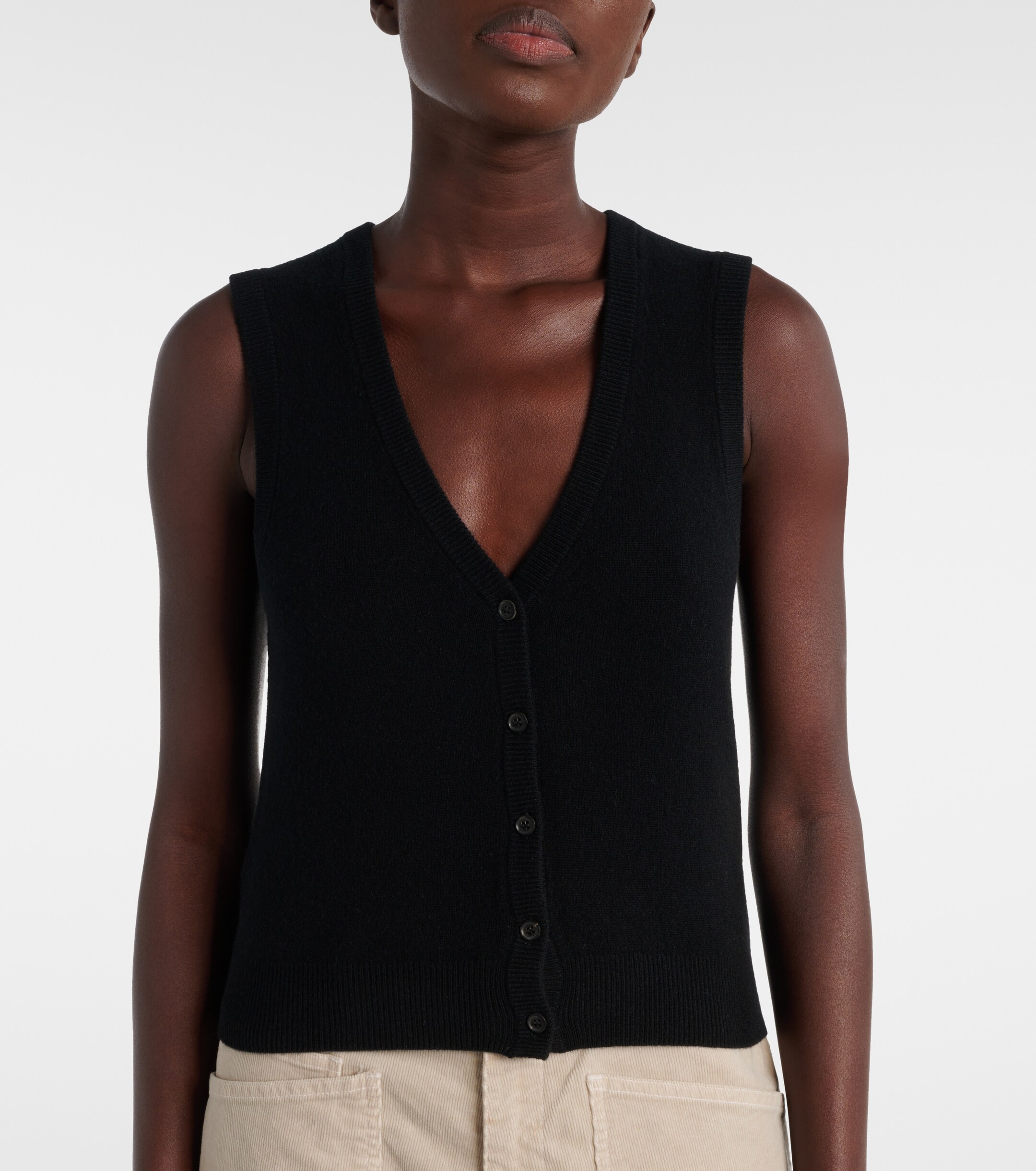 Nili Lotan Nili Lotan Porter cashmere sweater vest