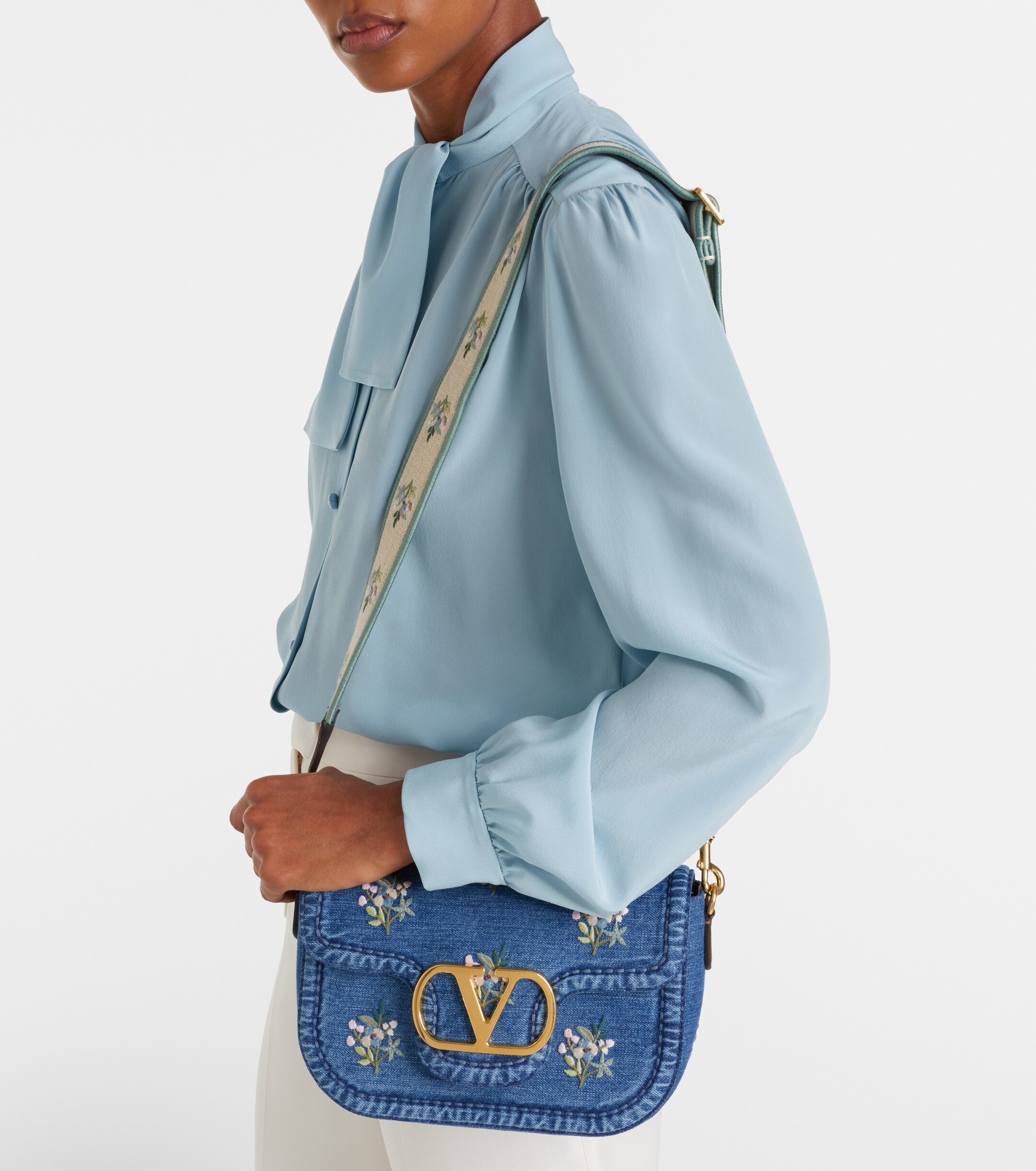 Valentino Garavani Alltime Medium denim top-handle bag thumbnail