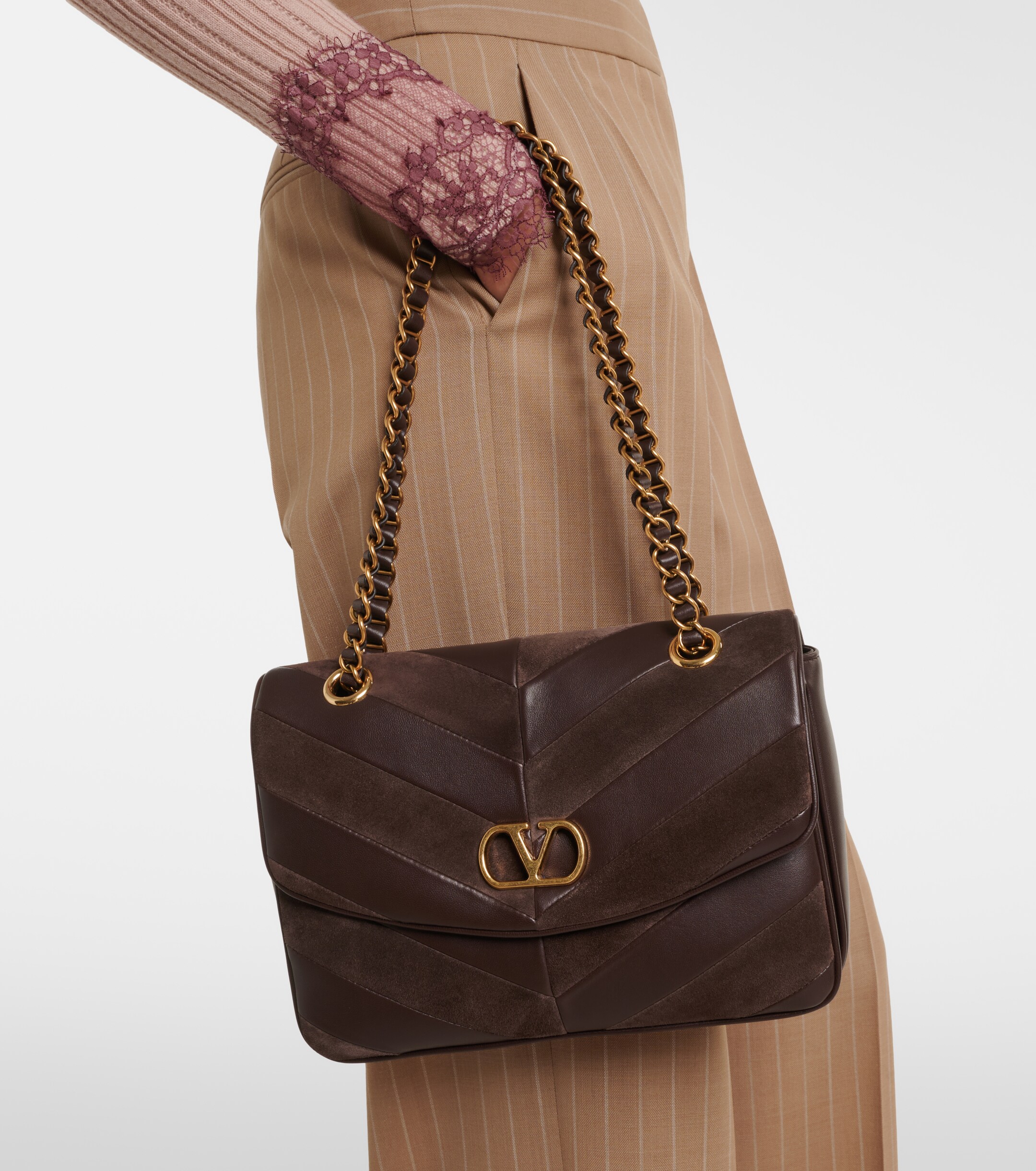 Valentino Garavani Djuna Medium chevron leather shoulder bag thumbnail