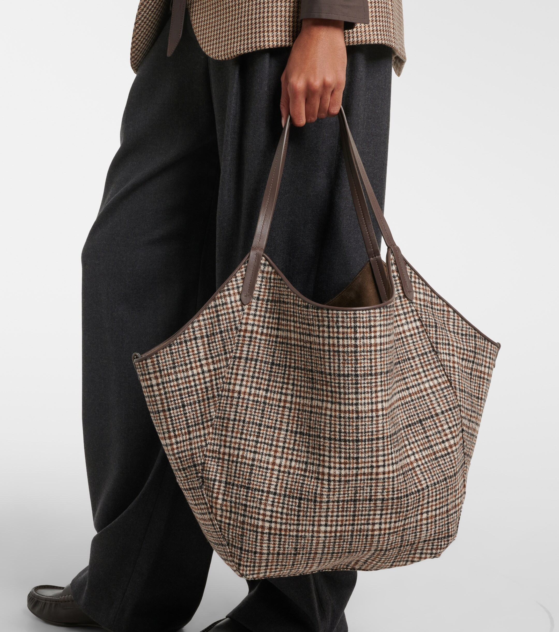 Brunello Cucinelli Monili Medium reversible suede tote bag