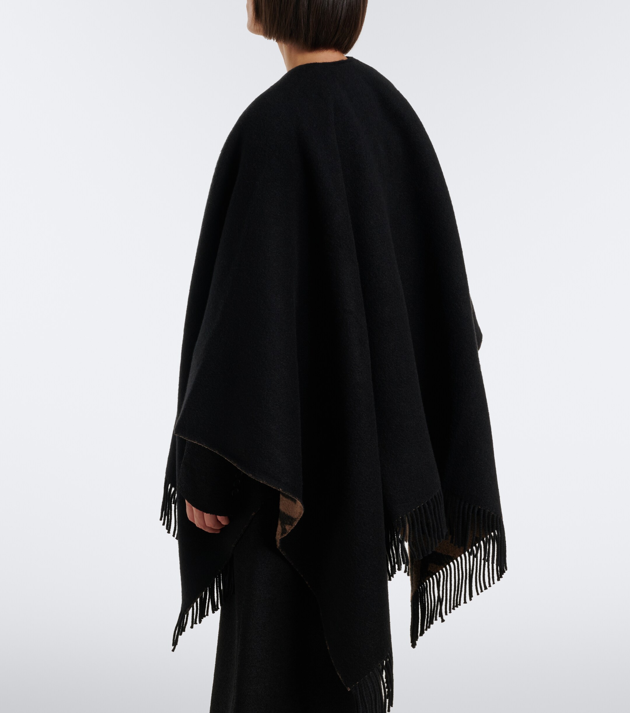 Fendi Fendi FF Zucca reversible wool and cashmere shawl