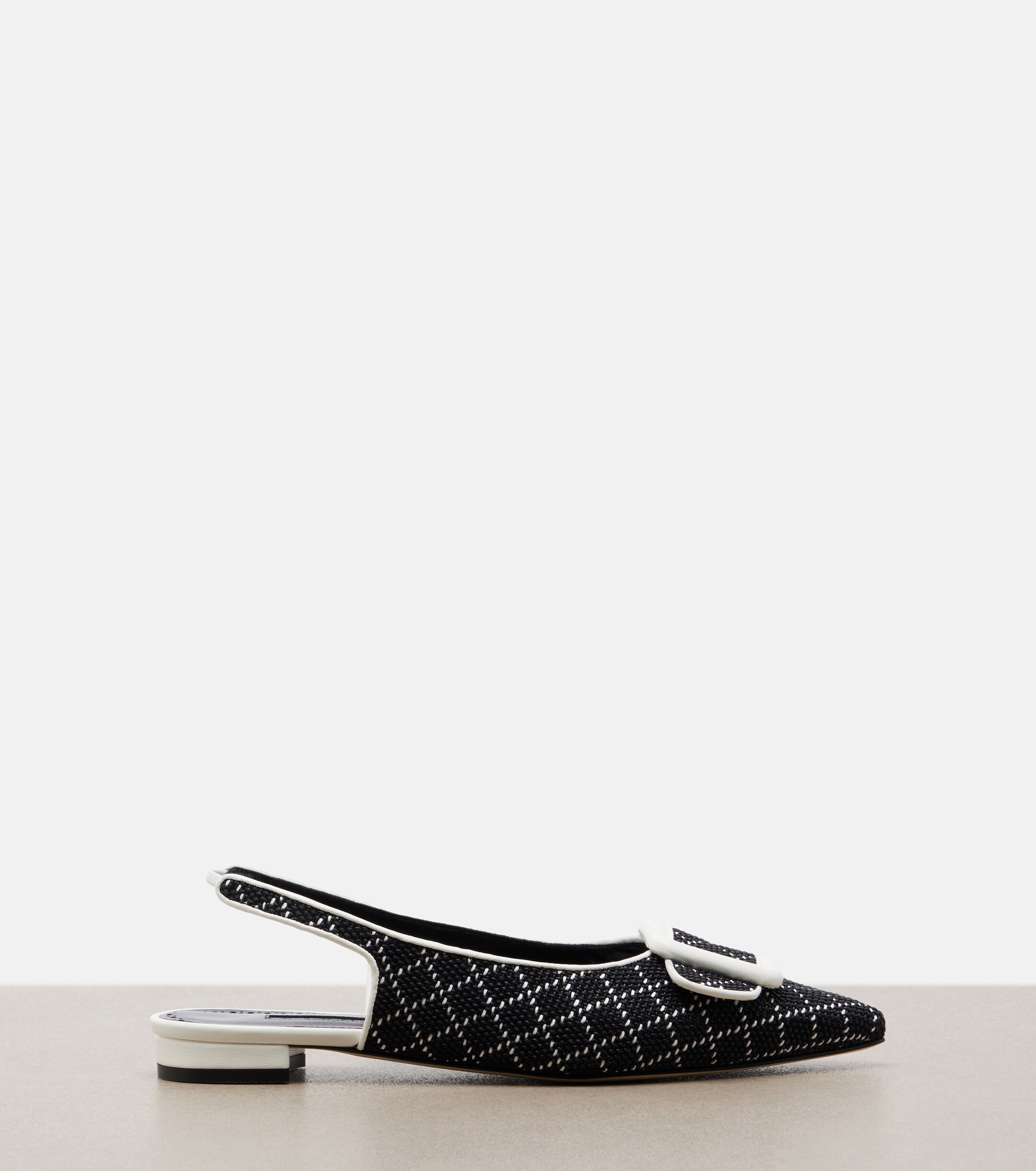 MANOLO BLAHNIK Manolo Blahnik Maylura raffia-effect slingback flats