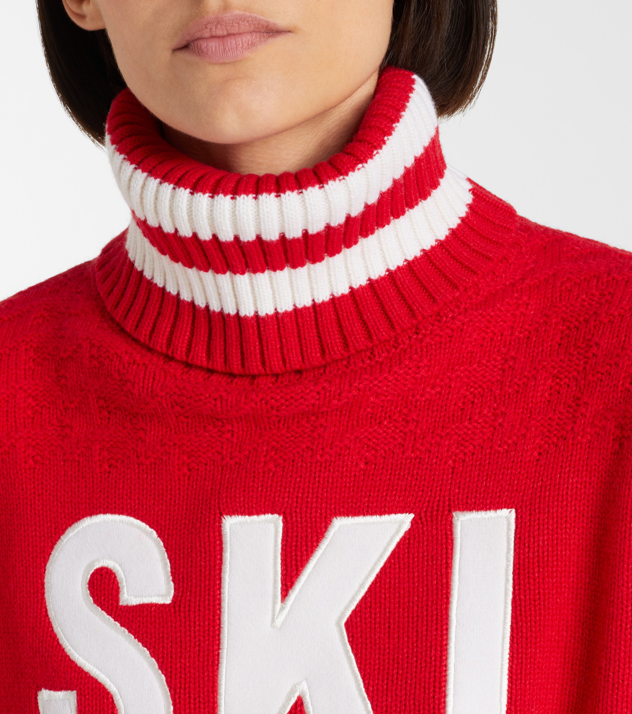 PERFECT MOMENT Perfect Moment Glacier wool turtleneck sweater