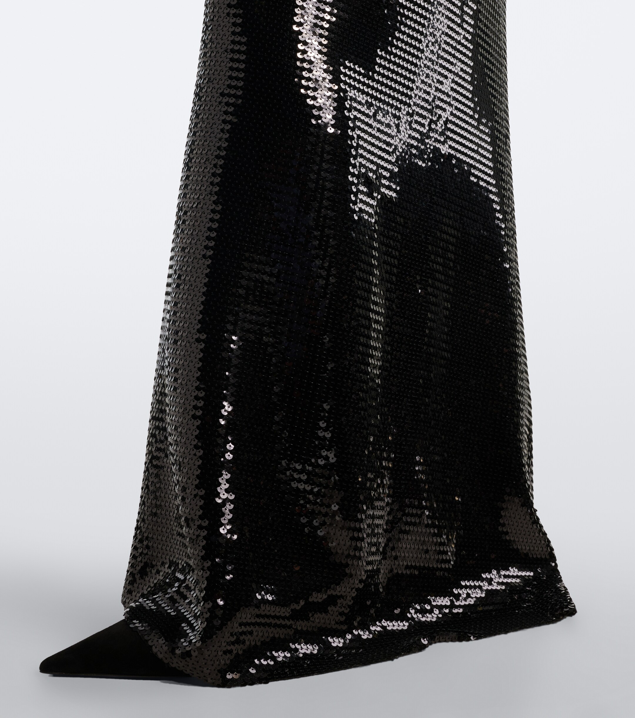 Monique Lhuillier Monique Lhuillier Sequined velvet-paneled gown