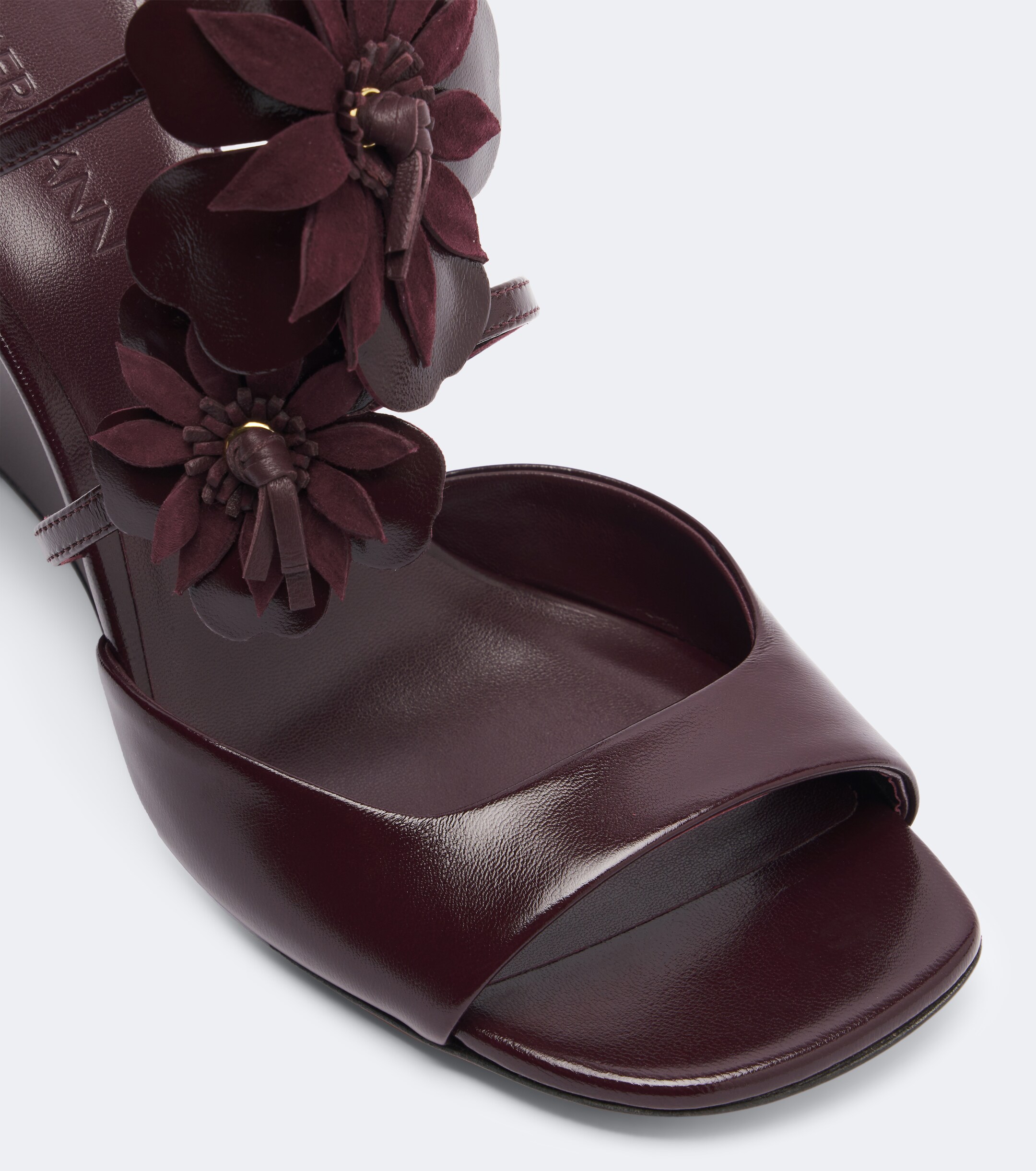 Zimmermann Zimmermann Belara floral-appliqué leather wedge mules