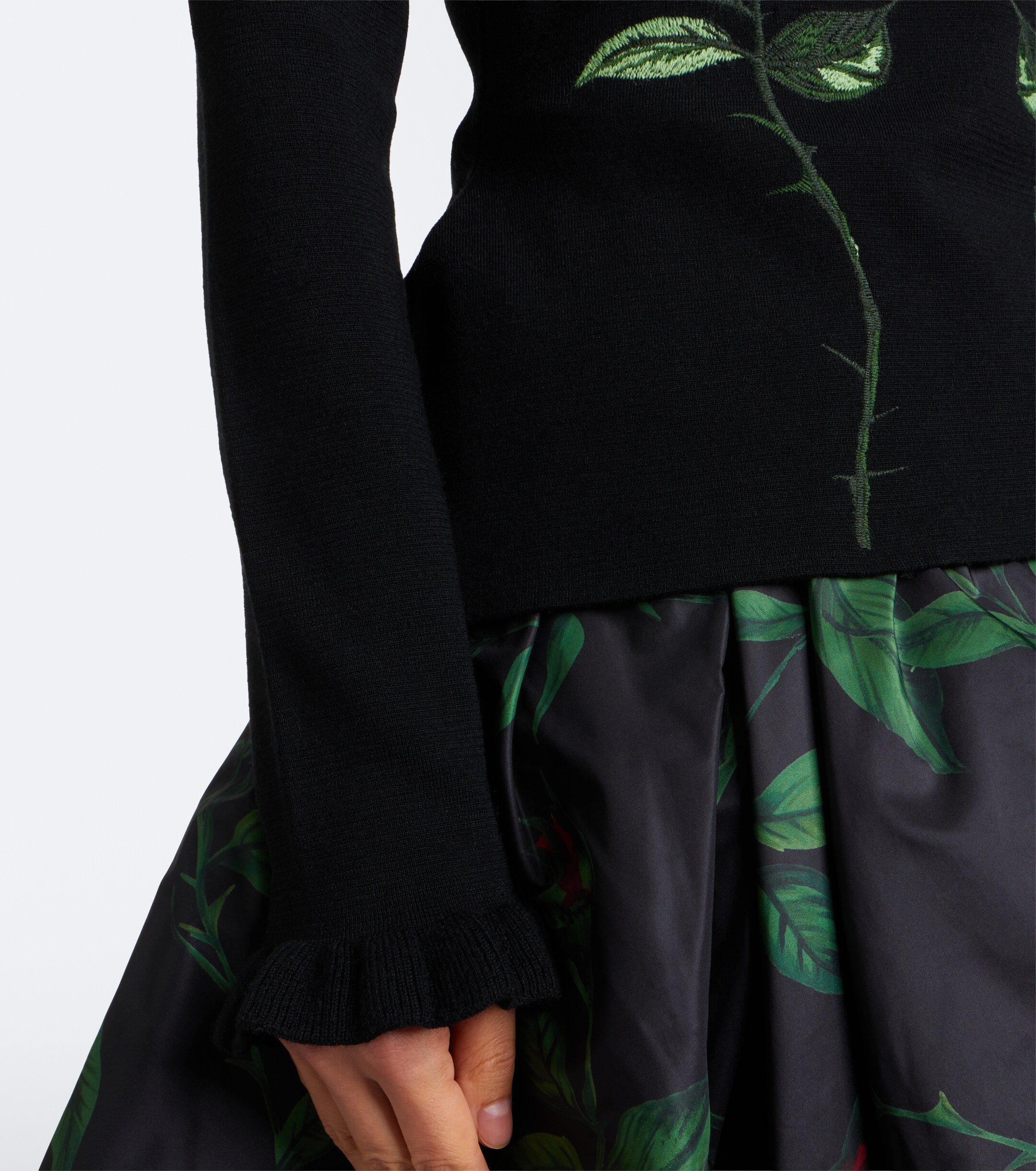 Blumarine Blumarine Embroidered ruffled virgin wool sweater