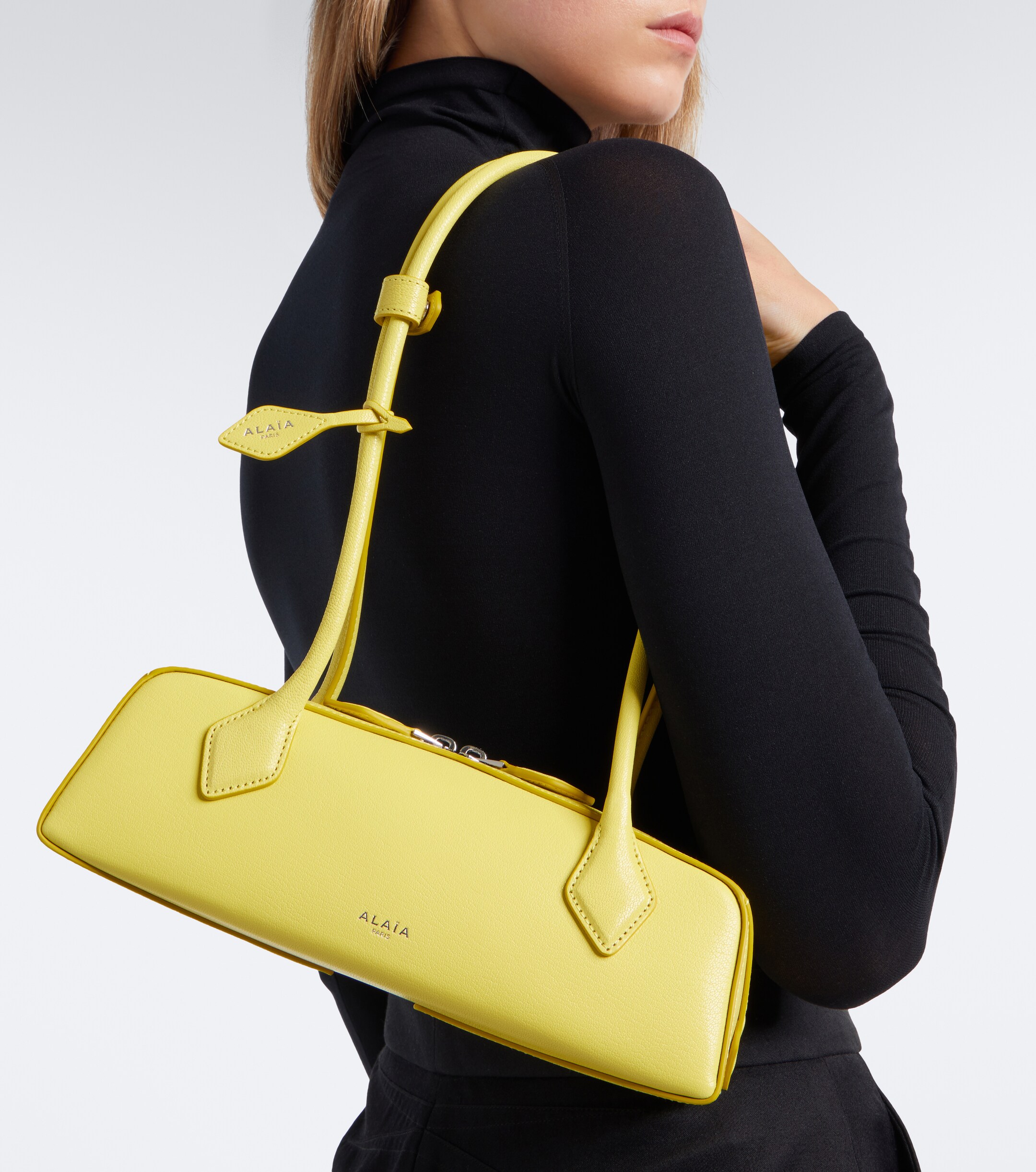 Alaïa Le Teckel Small leather shoulder bag