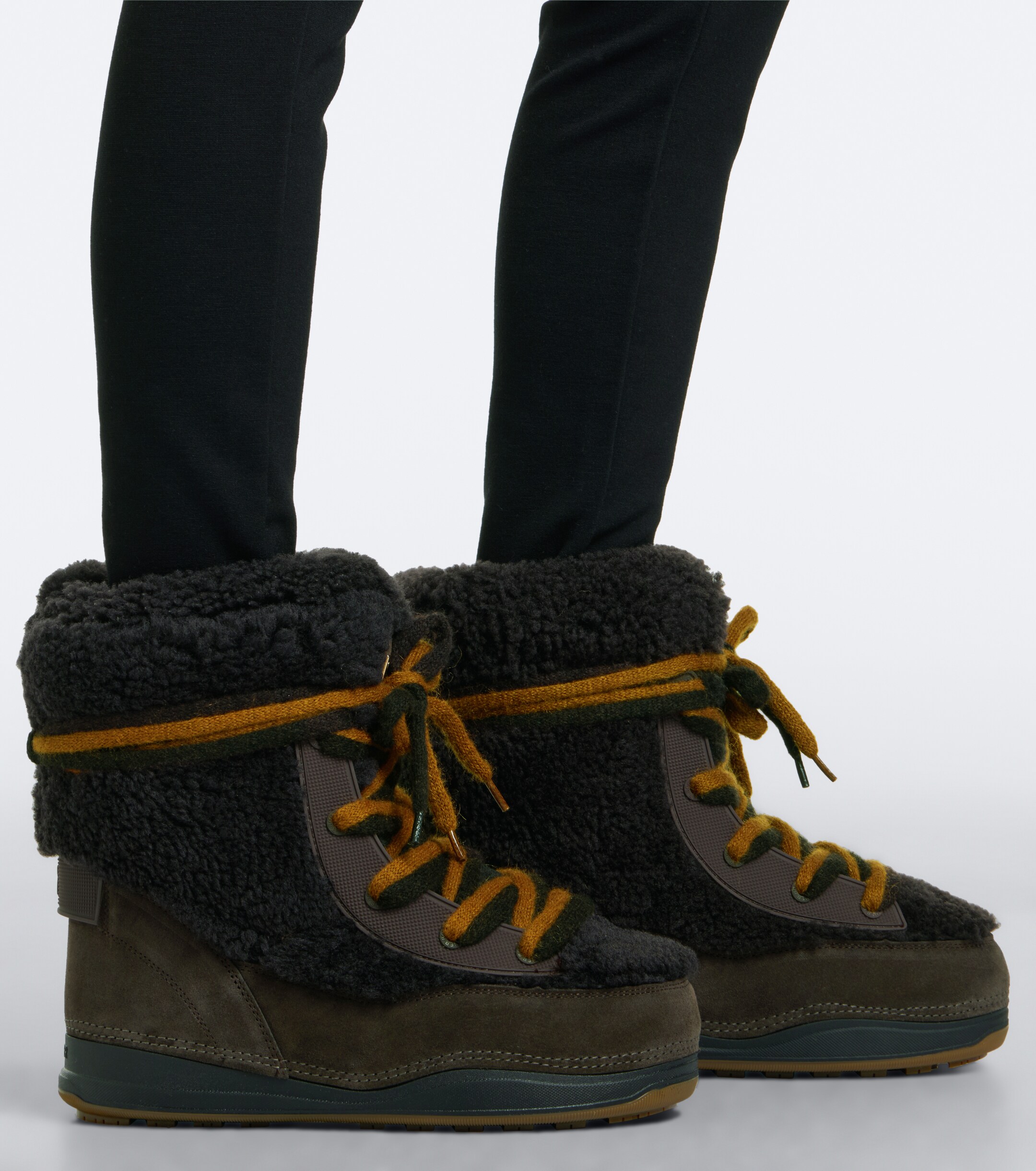 BOGNER Bogner La Plagne 28 shearling-lined snow boots