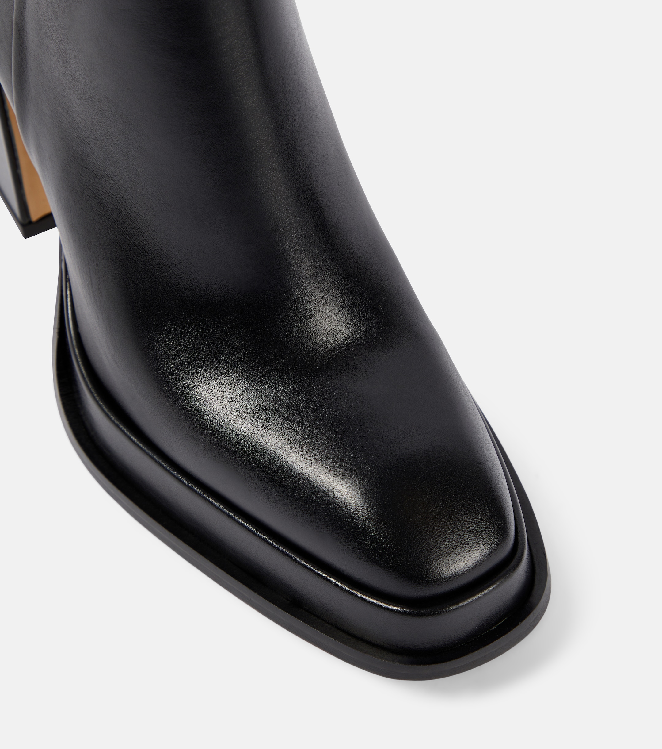 Souliers Martinez Nova Chueca leather ankle boots