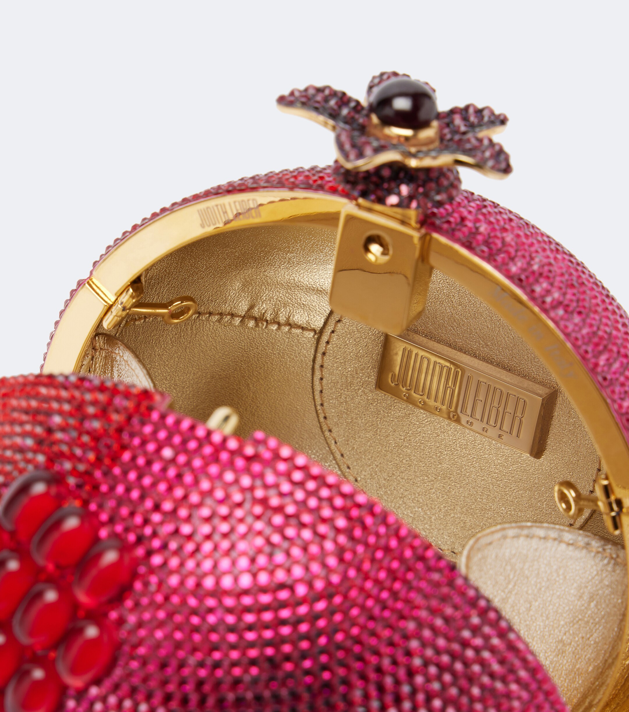 Judith Leiber Couture Judith Leiber Couture Pomegranate crystal-embellished clutch