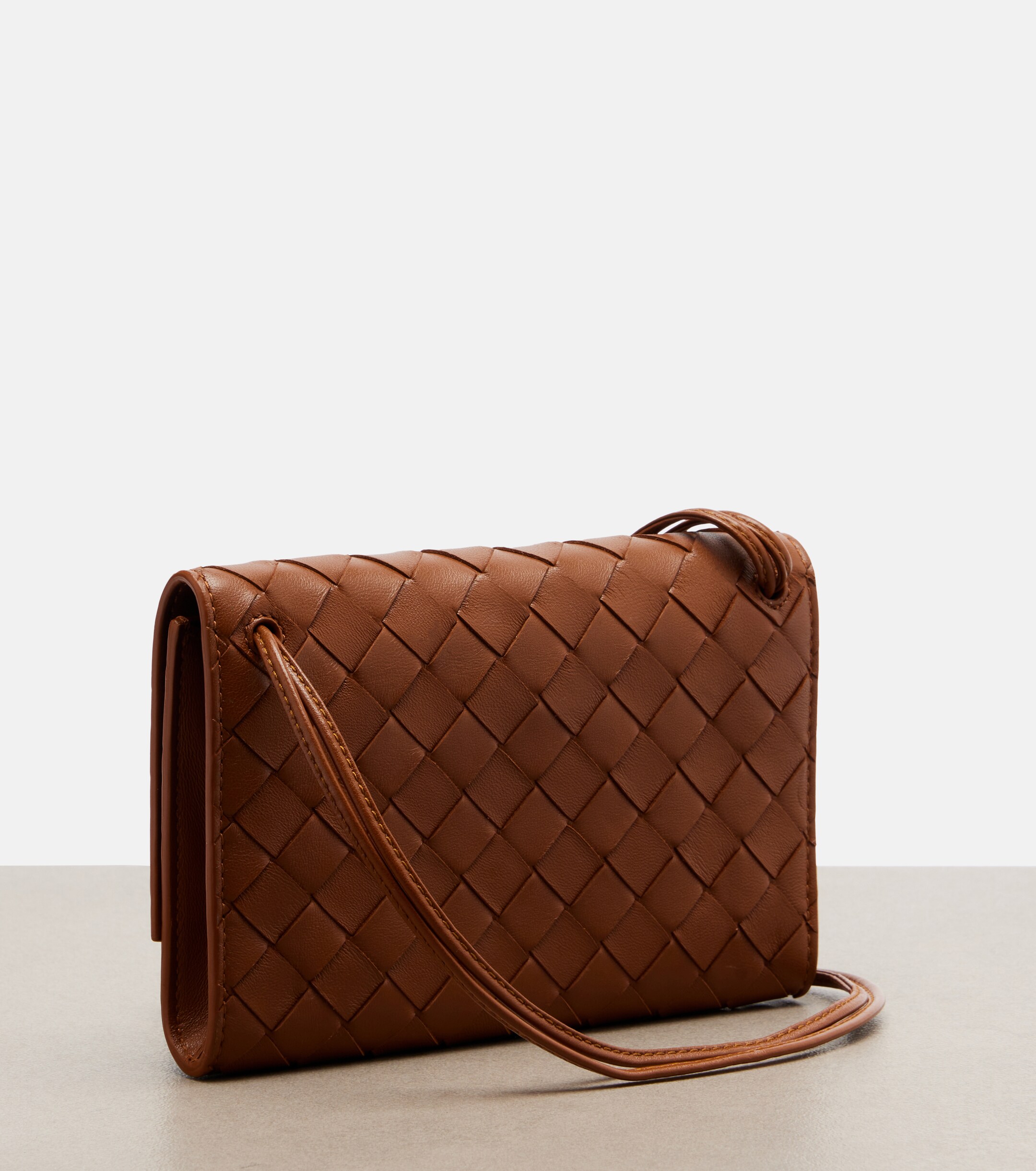 Bottega Veneta Andiamo Intrecciato leather pouch