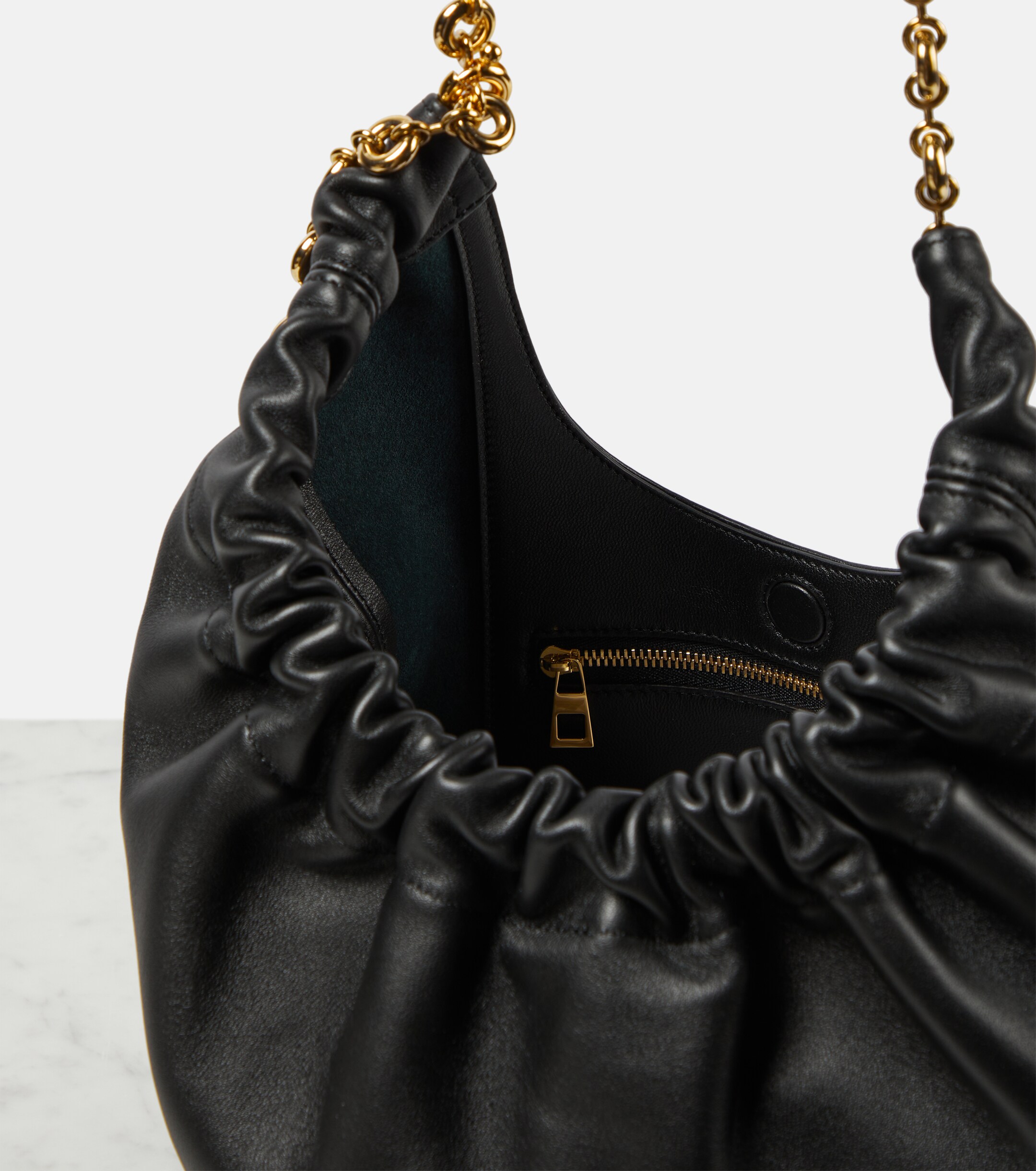Loewe Squeeze Small leather shoulder bag