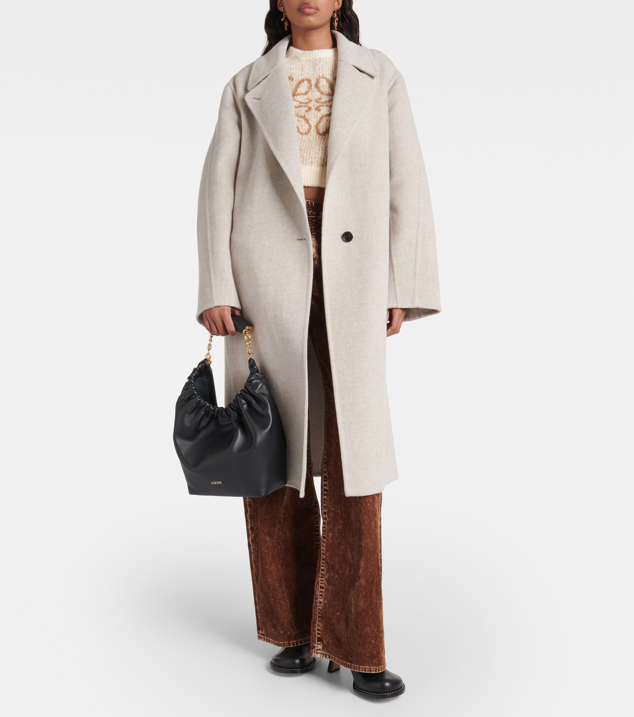 Loewe Squeeze Small leather shoulder bag