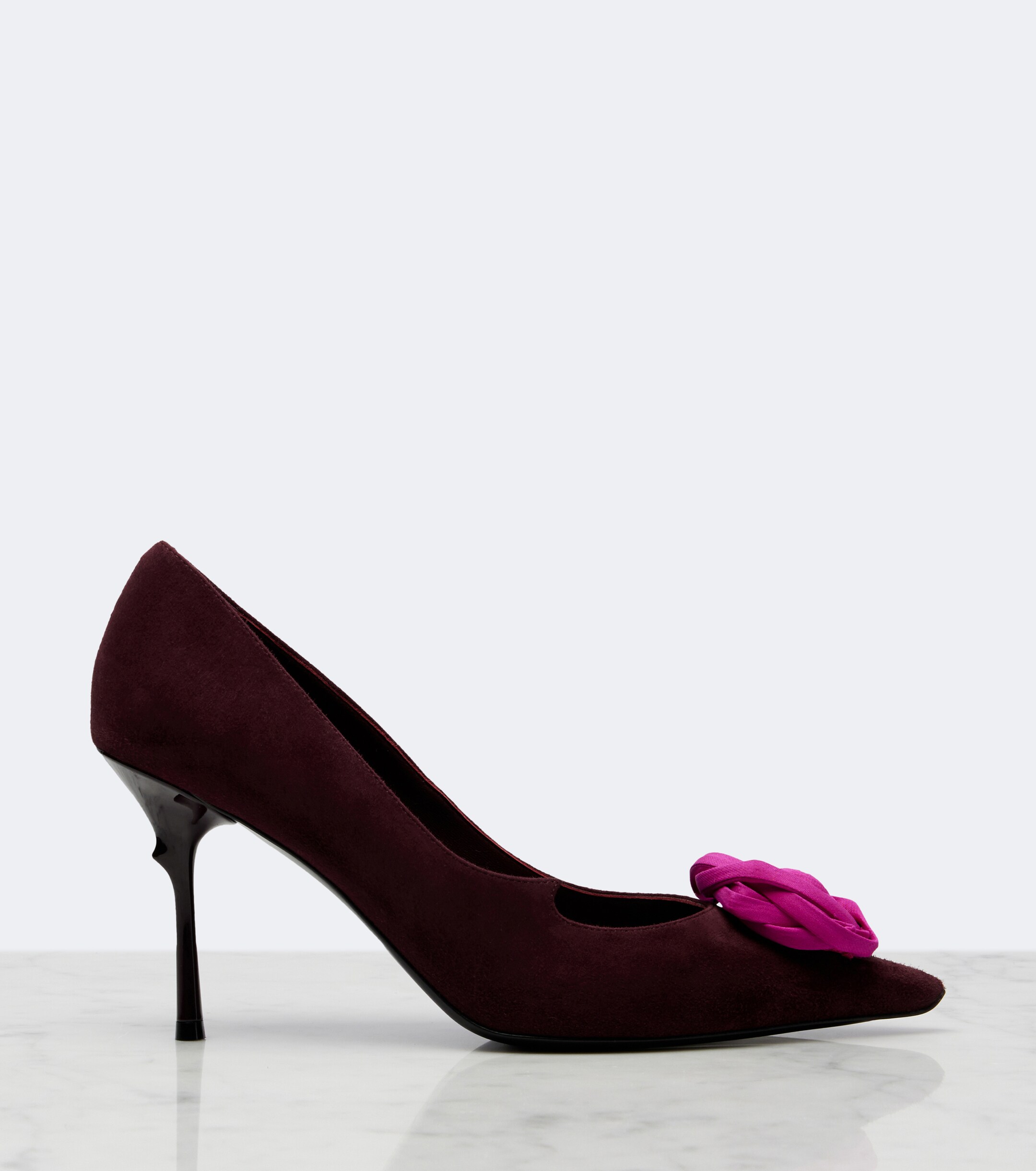 ROGER VIVIER Roger Vivier Rose Vivier floral-appliqué suede pumps