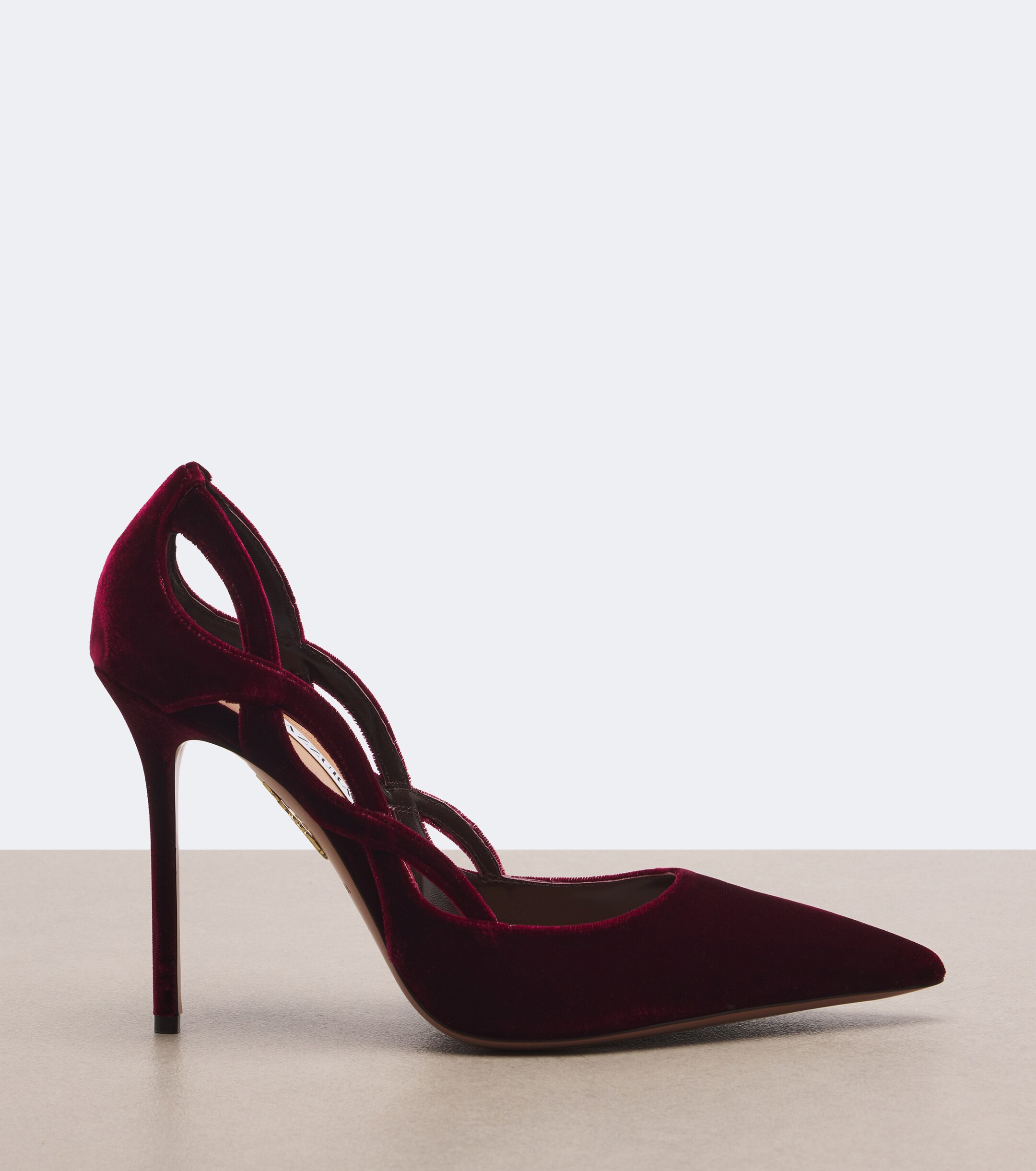 AQUAZZURA Aquazzura Contour velvet pumps