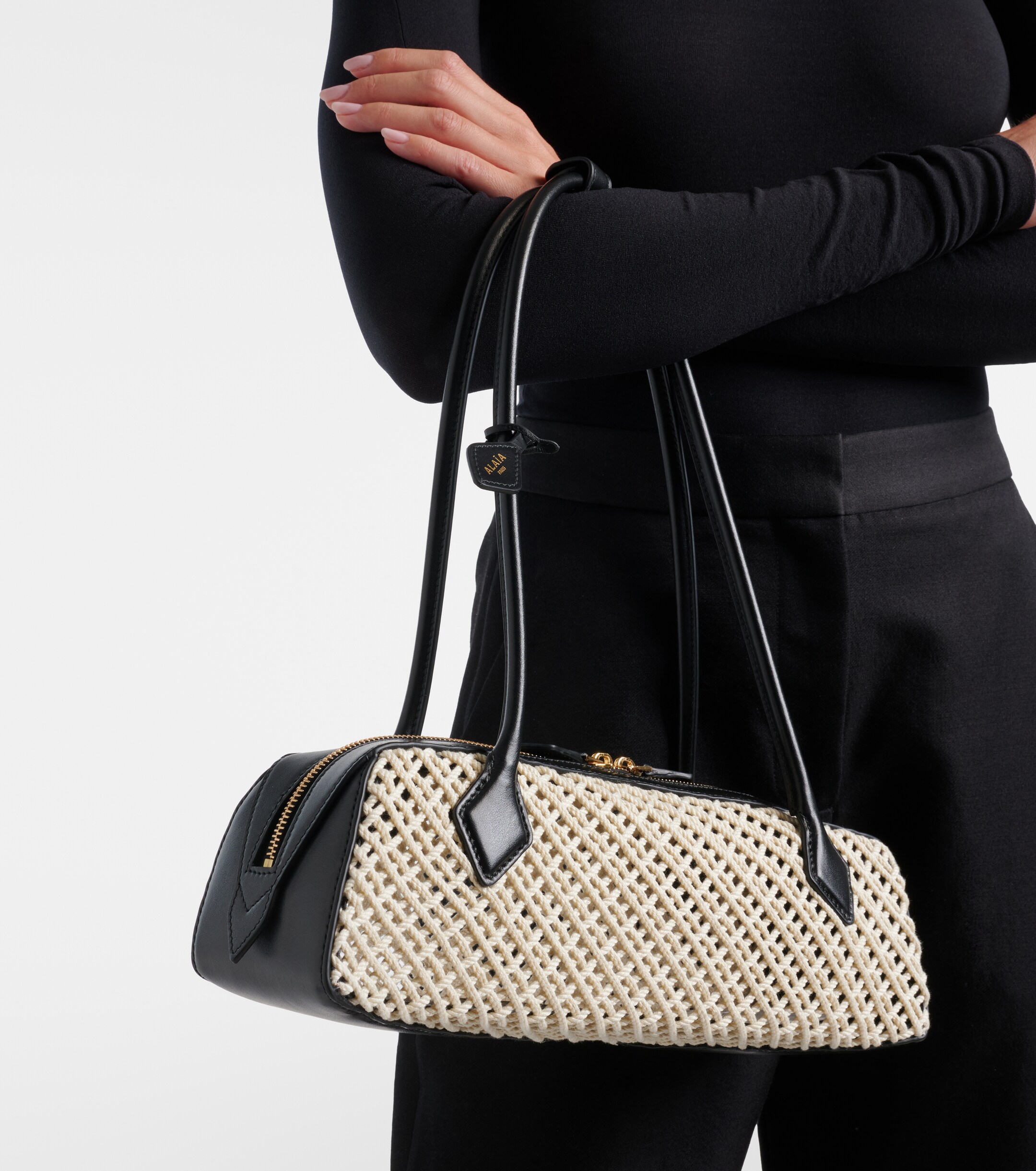Alaïa Le Teckel Medium woven shoulder bag