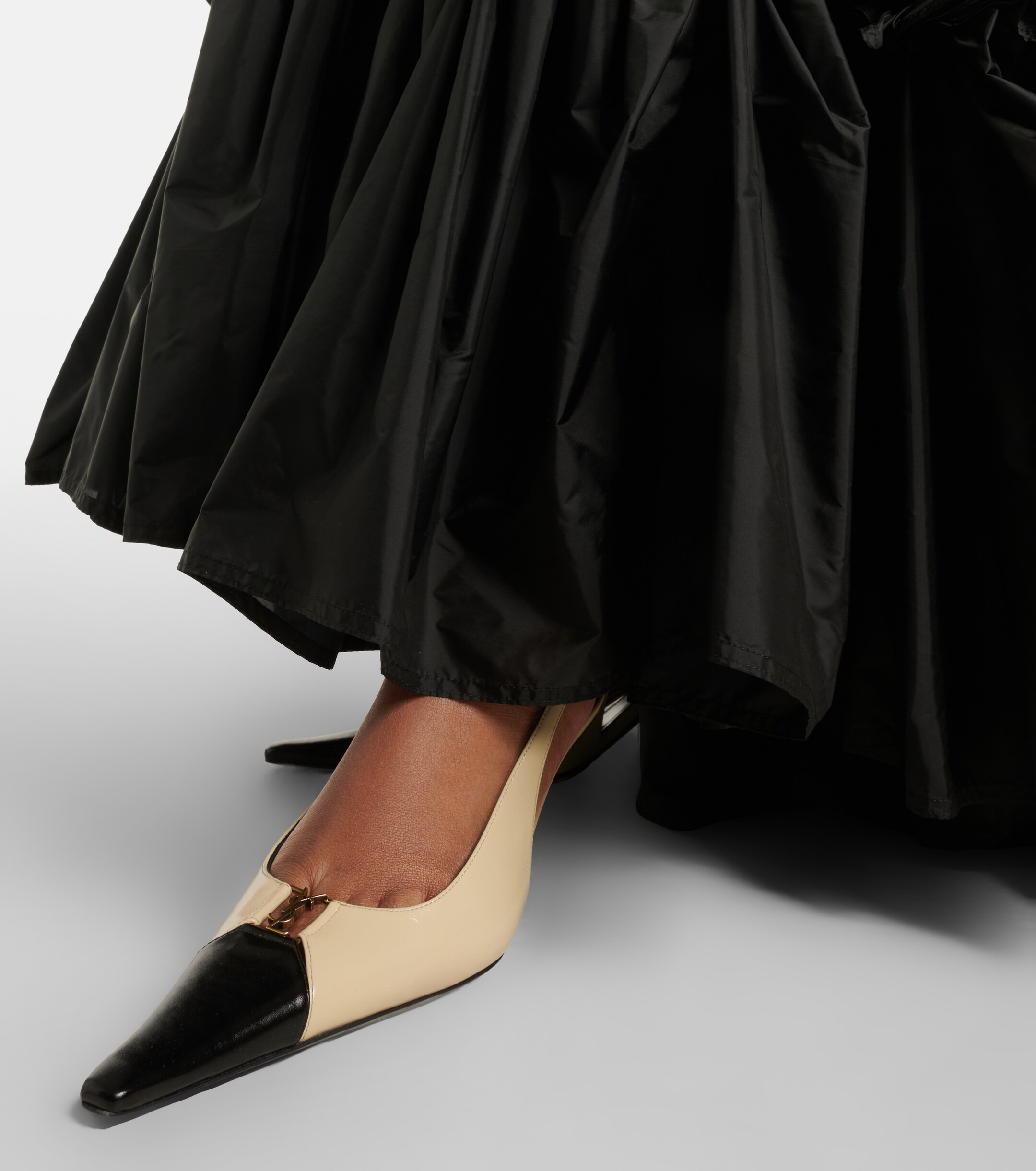 Saint Laurent Babylone Breteuil leather slingback pumps