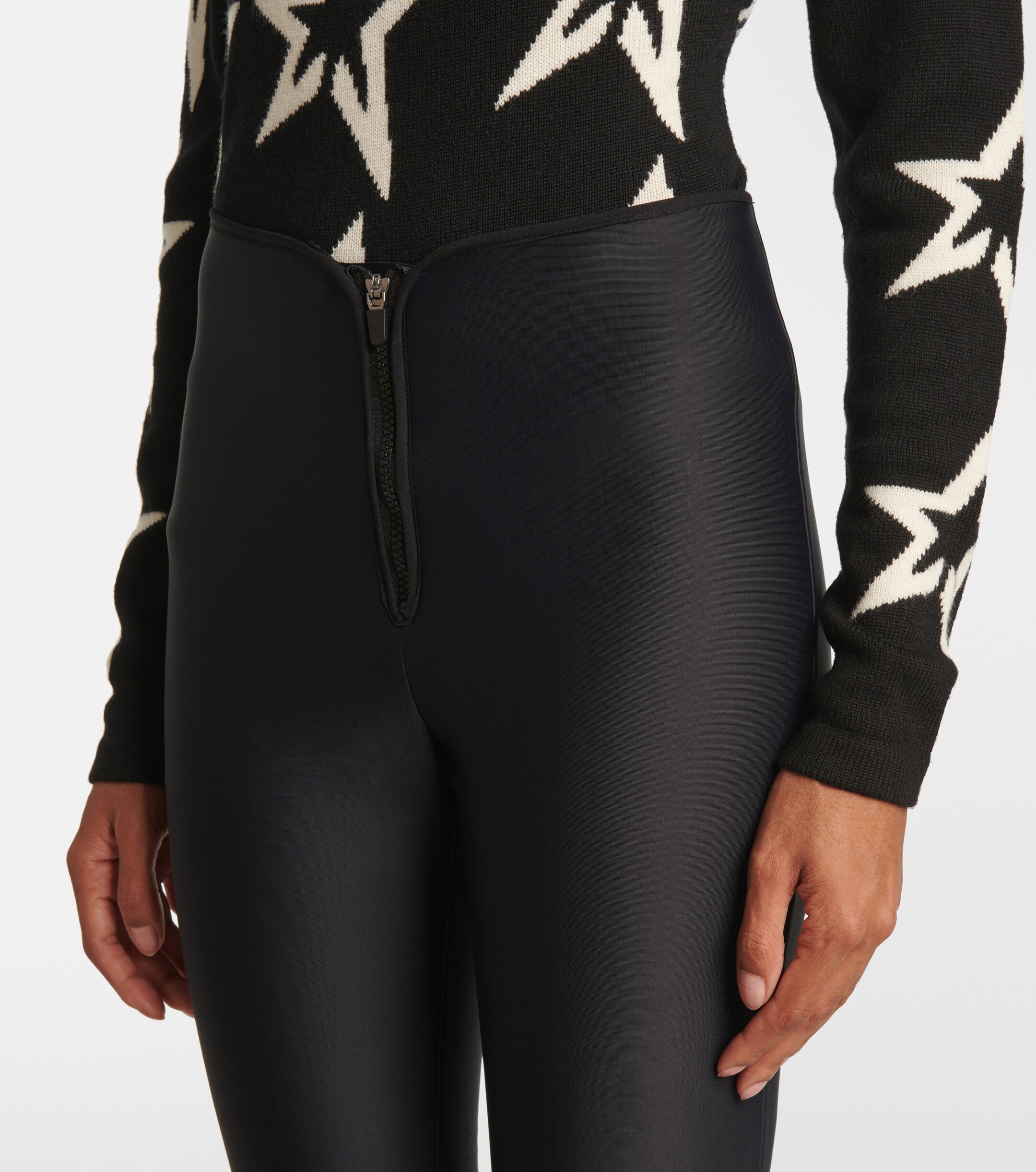 PERFECT MOMENT Perfect Moment Altaire mid-rise flared leggings