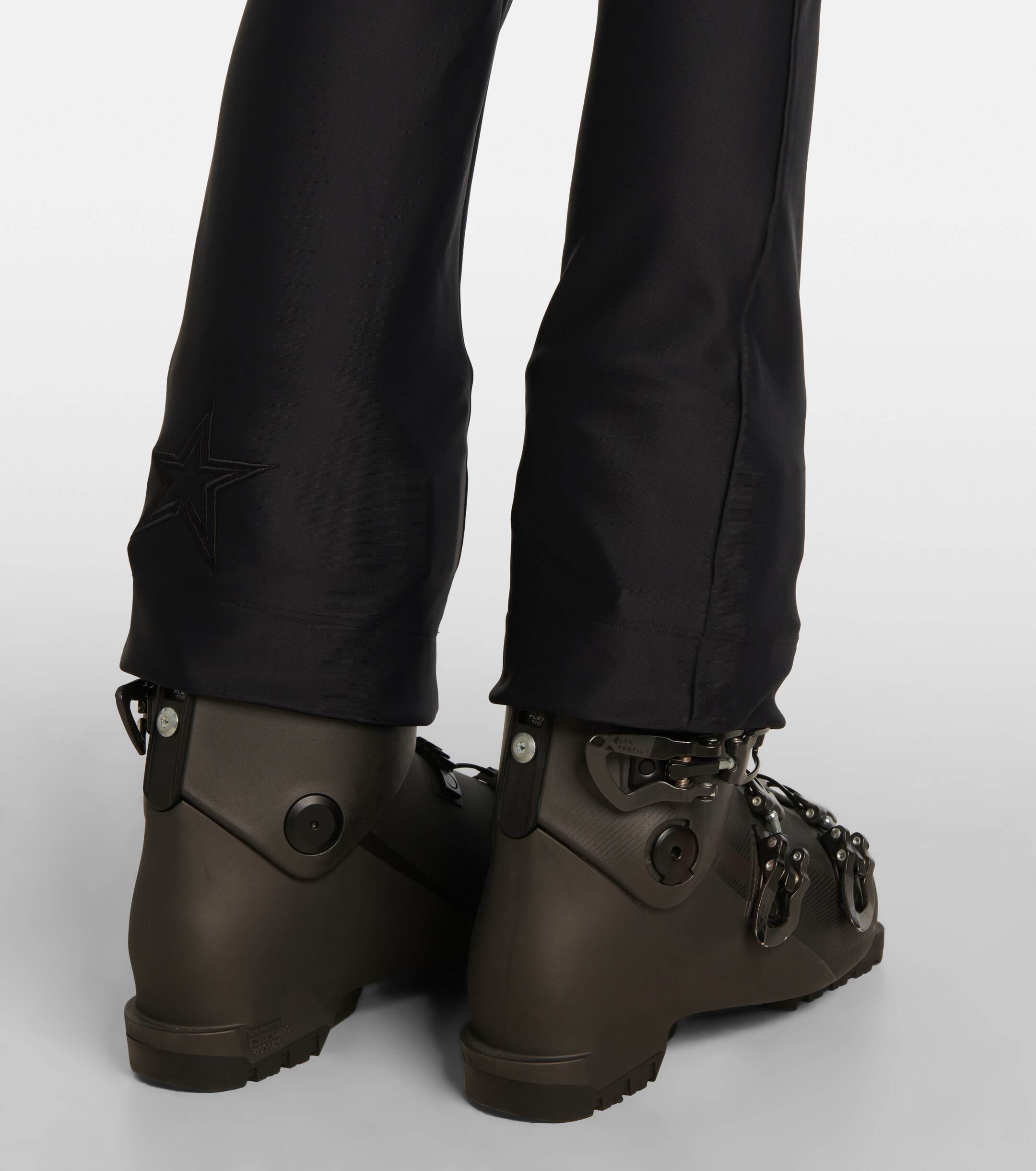 PERFECT MOMENT Perfect Moment Altaire mid-rise flared leggings